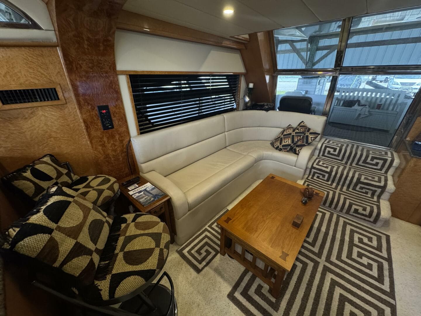 1993 Johnson 56 High Tech Motor Yacht