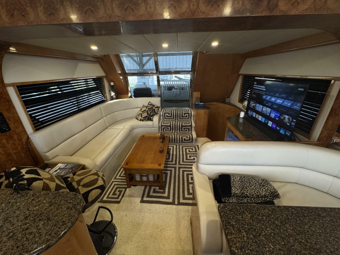 1993 Johnson 56 High Tech Motor Yacht