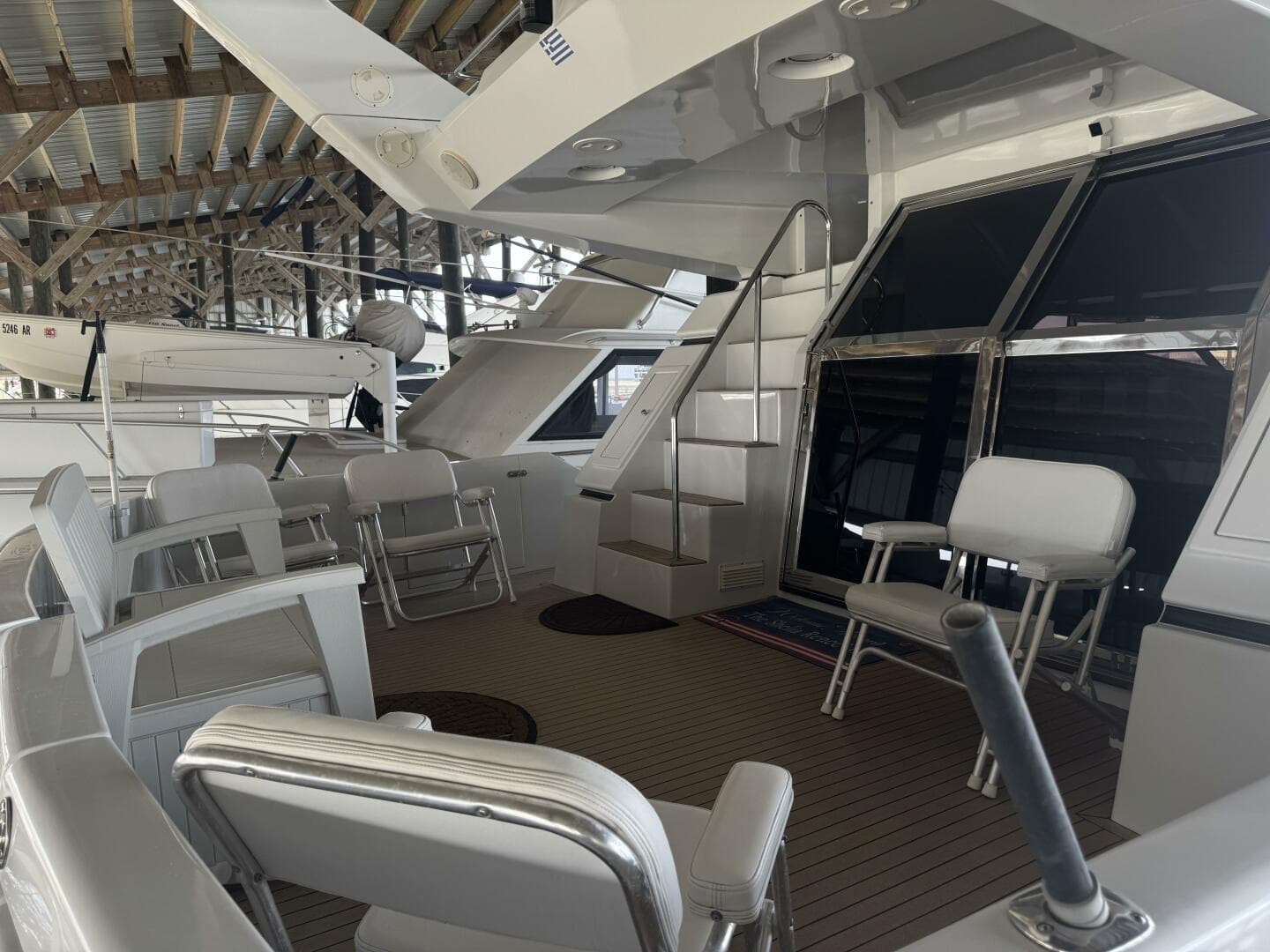 1993 Johnson 56 High Tech Motor Yacht