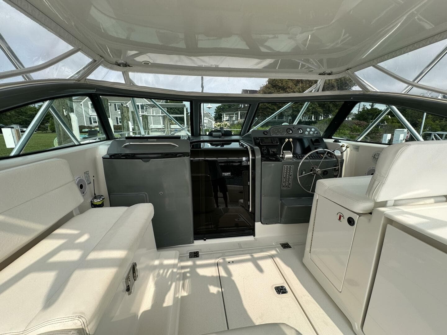 2001 Tiara Yachts 3800 Open