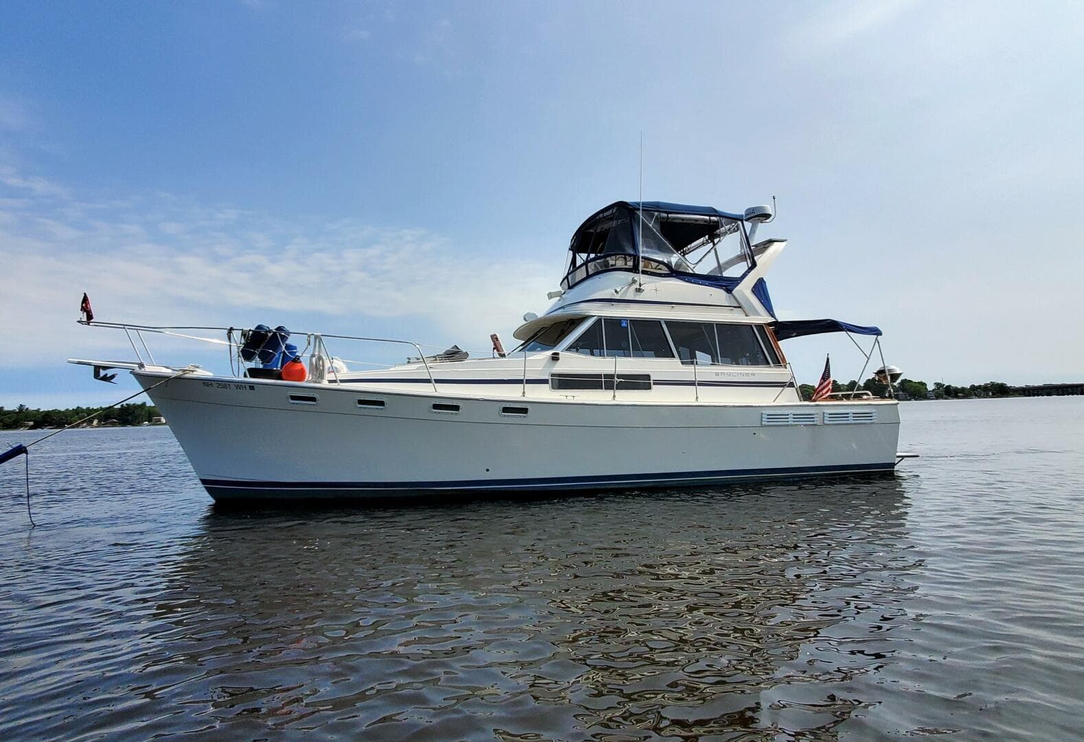 1985 Bayliner 3870 Motoryacht with Flybridge