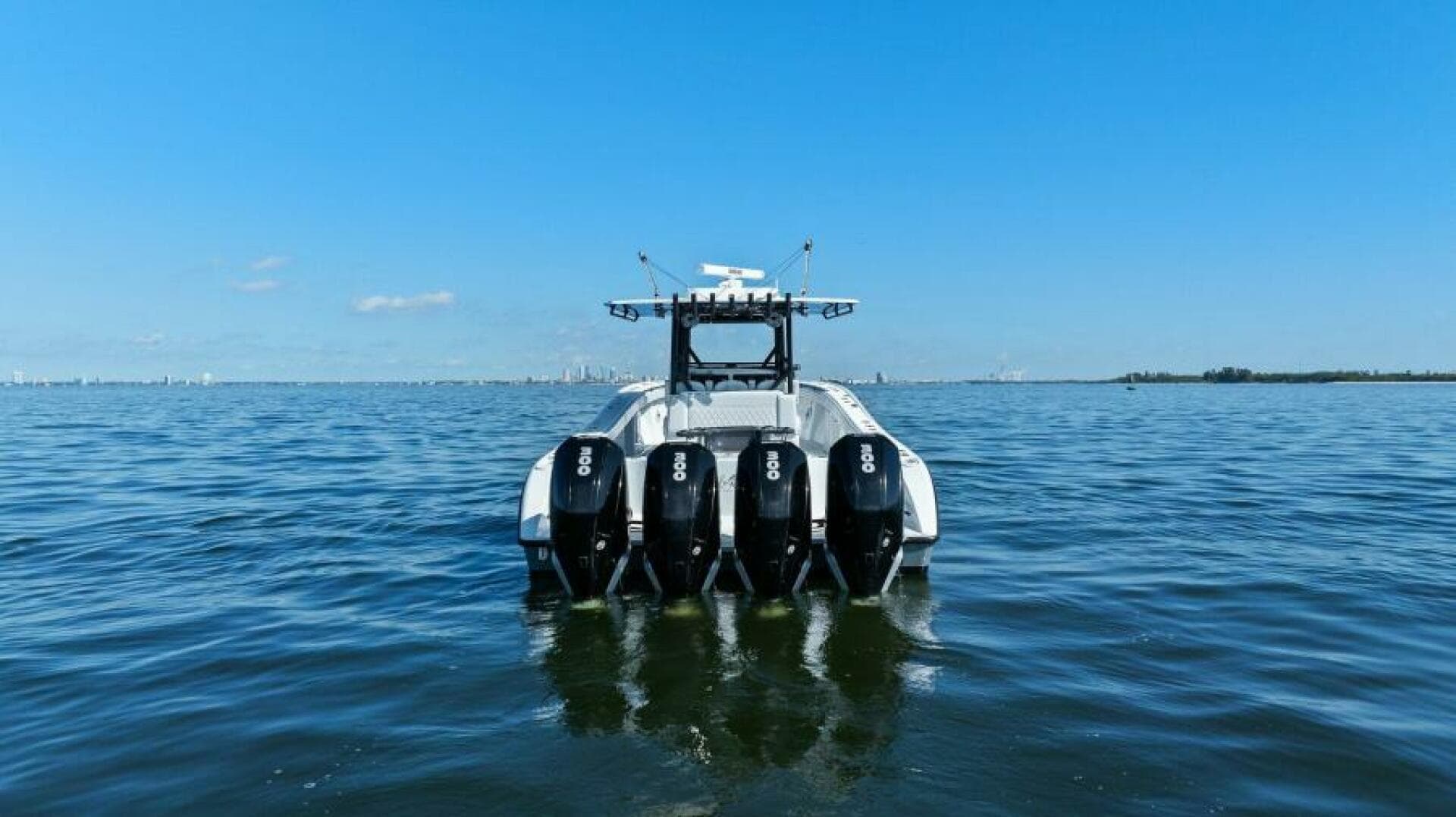 2021 Yellowfin 39 Center Console