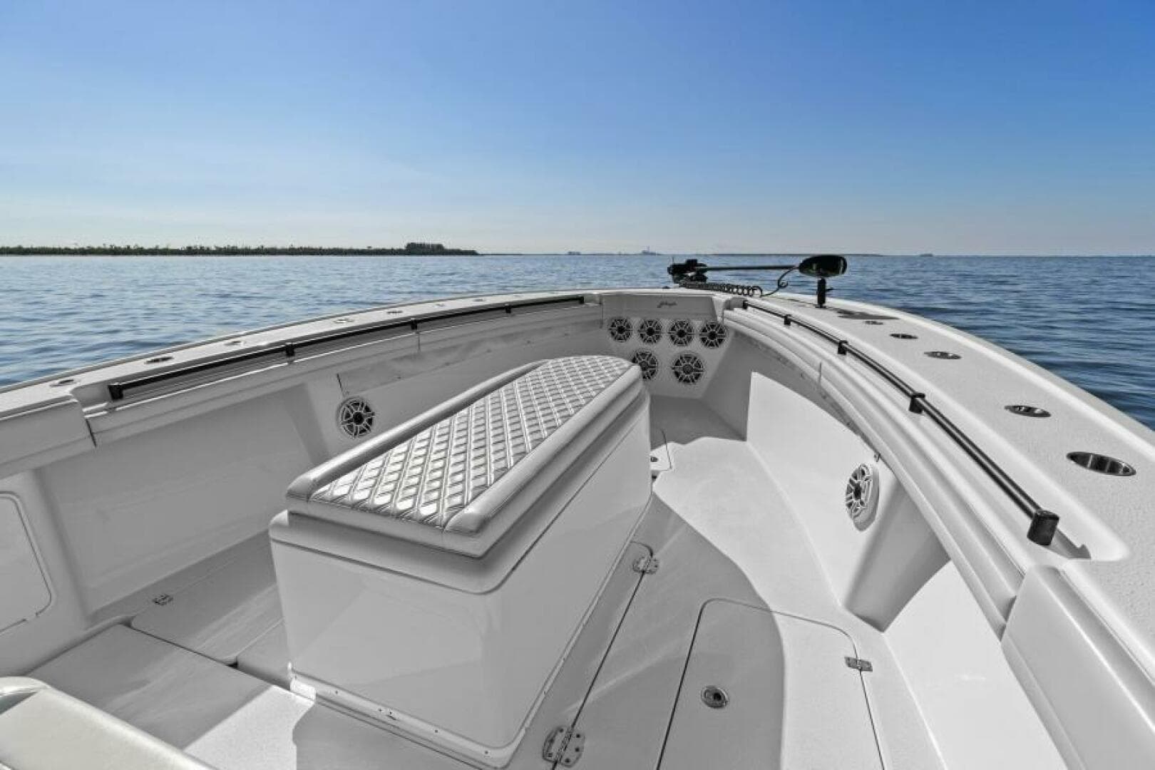 2021 Yellowfin 39 Center Console