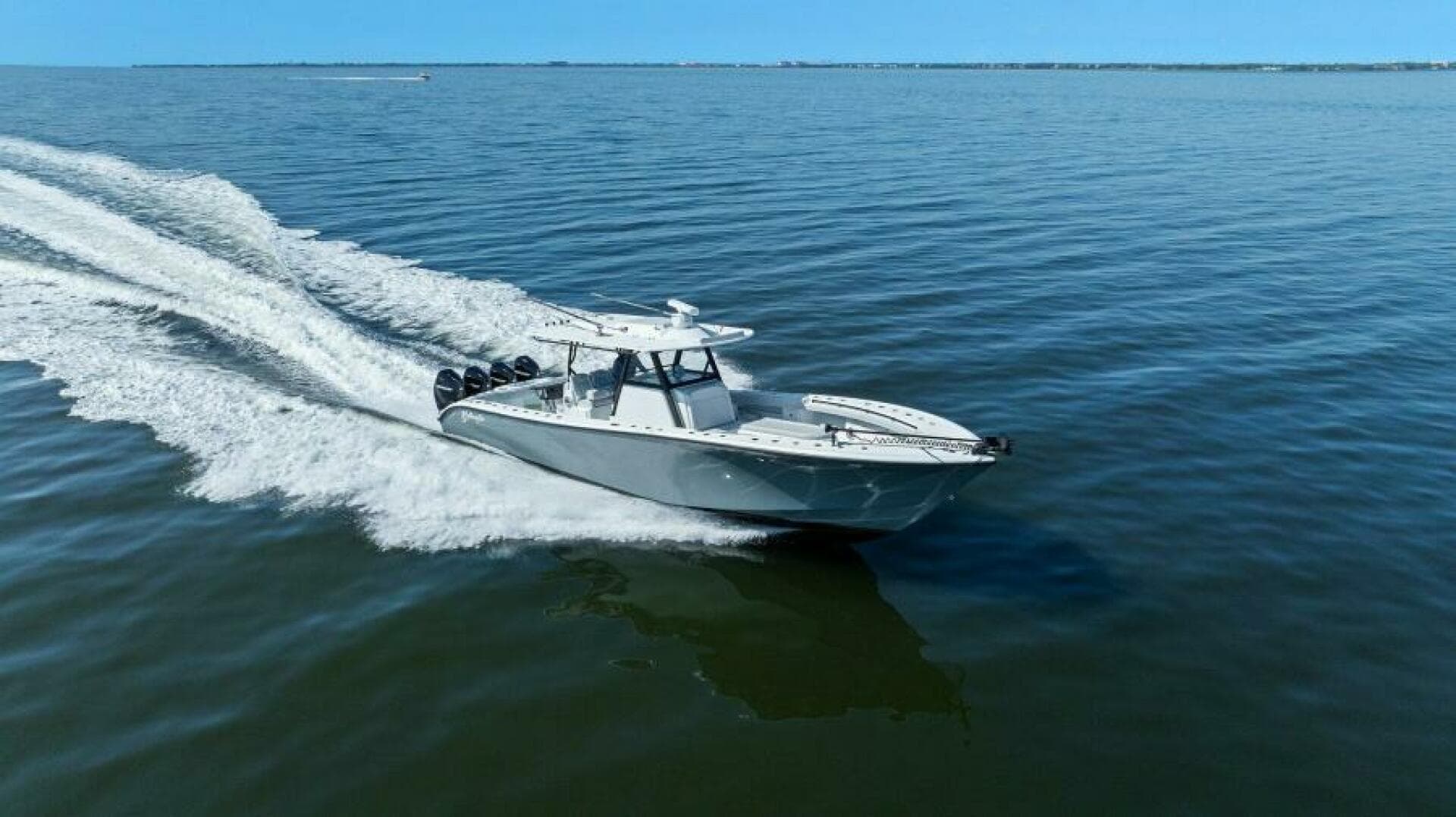 2021 Yellowfin 39 Center Console