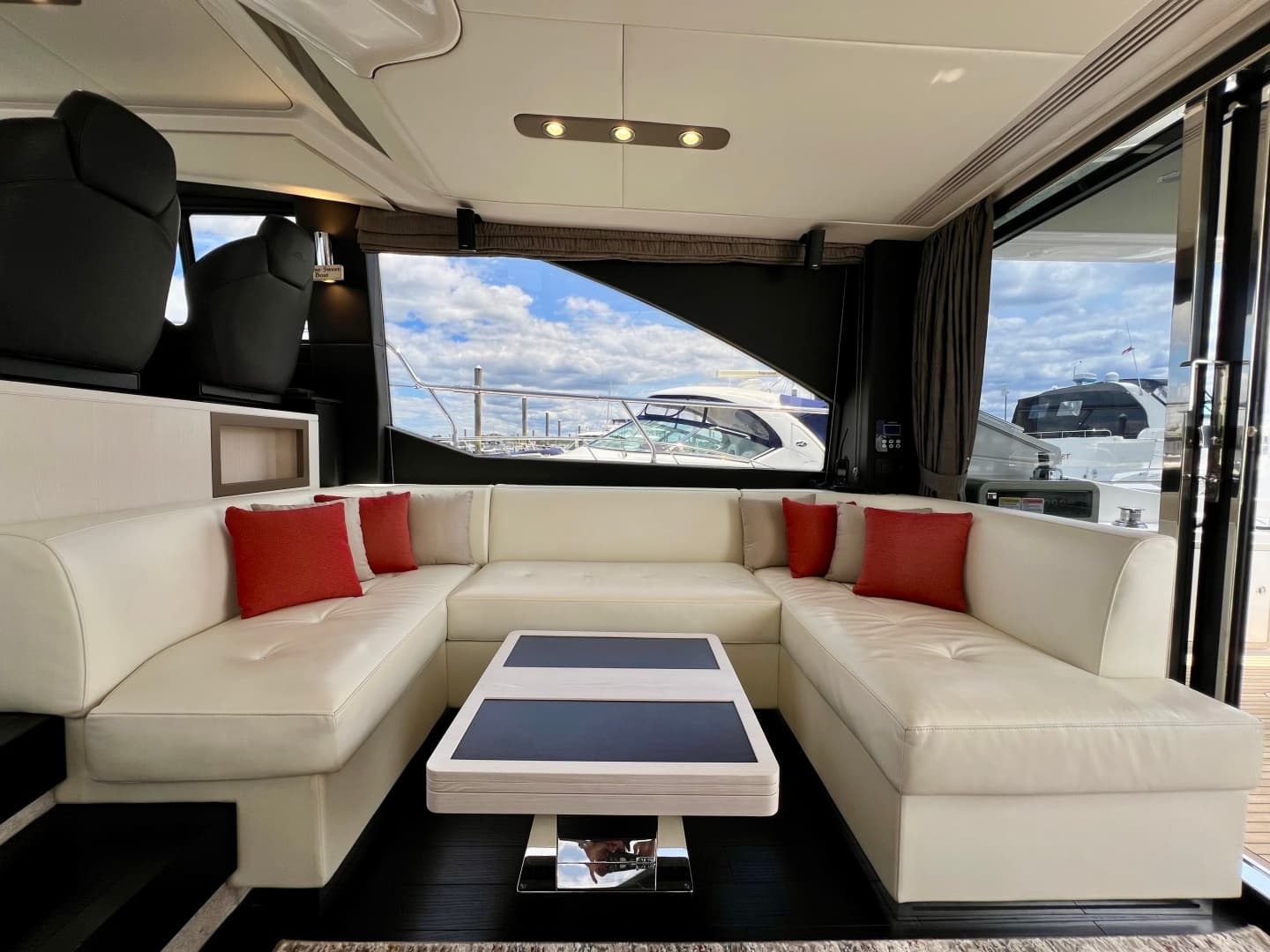 2019 Azimut 50 FLYBRIDGE