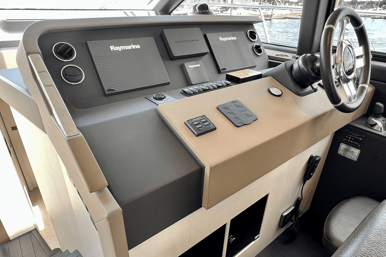 2019 Azimut 50 FLYBRIDGE