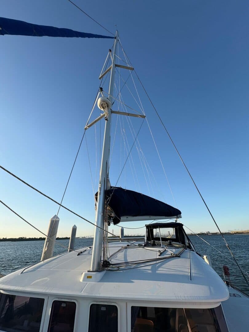 2012-lagoon-400-sail-9817119-20250528100305847-1_XLARGE.jpg