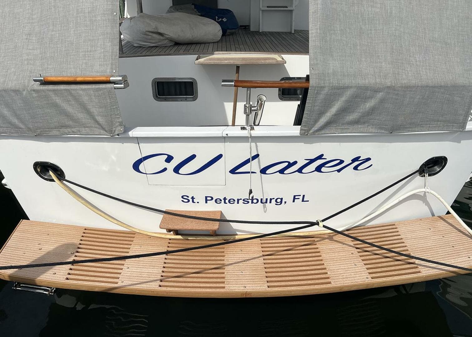 1987 DeFever Tri-Cabin