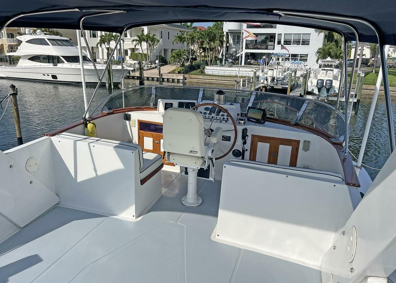 1987 DeFever Tri-Cabin