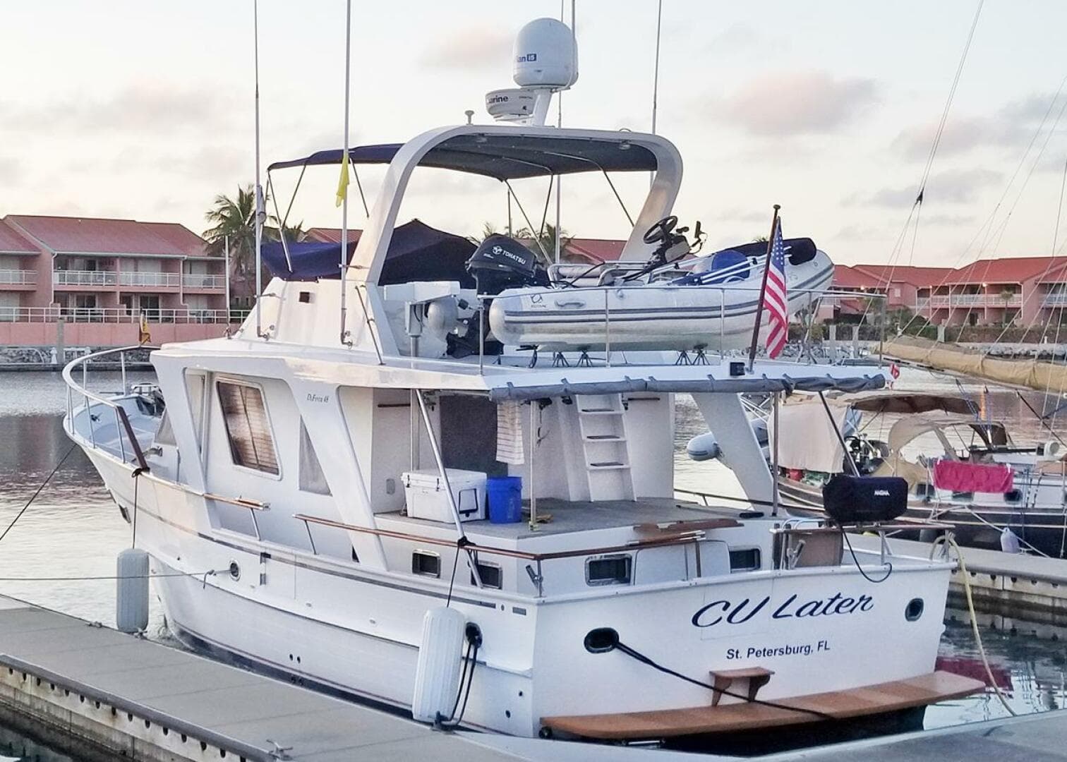 1987 DeFever Tri-Cabin