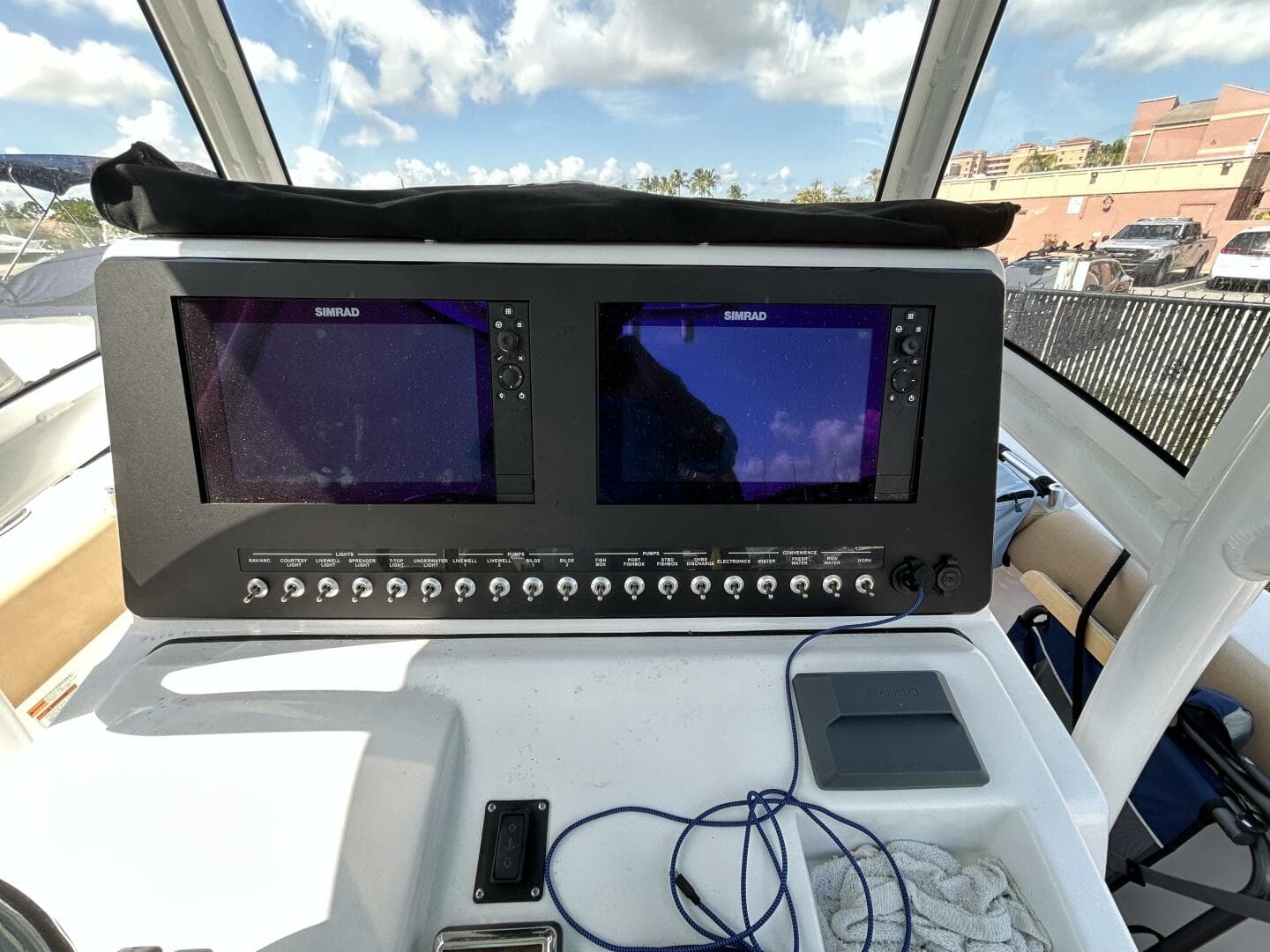 2018 Sportsman 282 OPEN