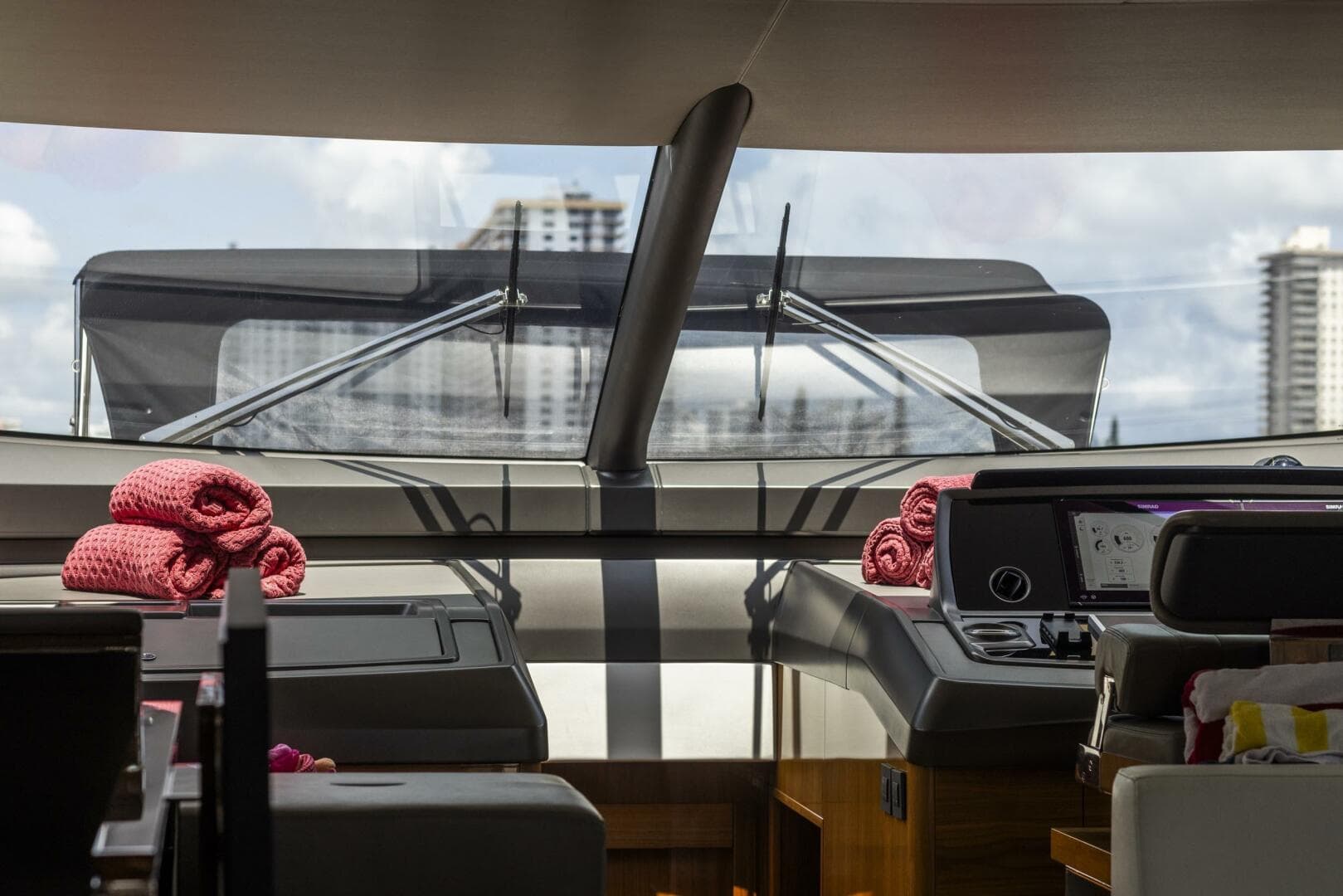 2021 Sunseeker Manhattan