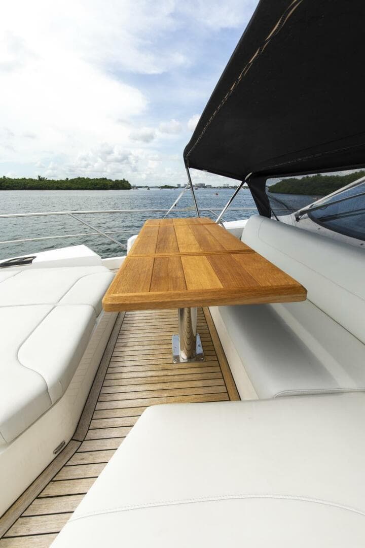 2021 Sunseeker Manhattan