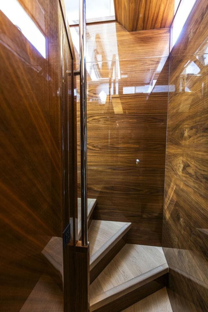 2021 Sunseeker Manhattan