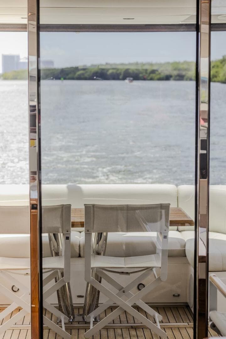 2021 Sunseeker Manhattan