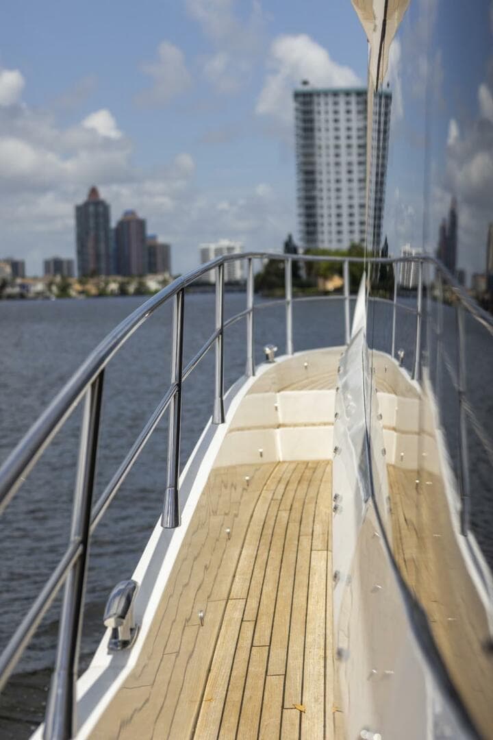 2021 Sunseeker Manhattan