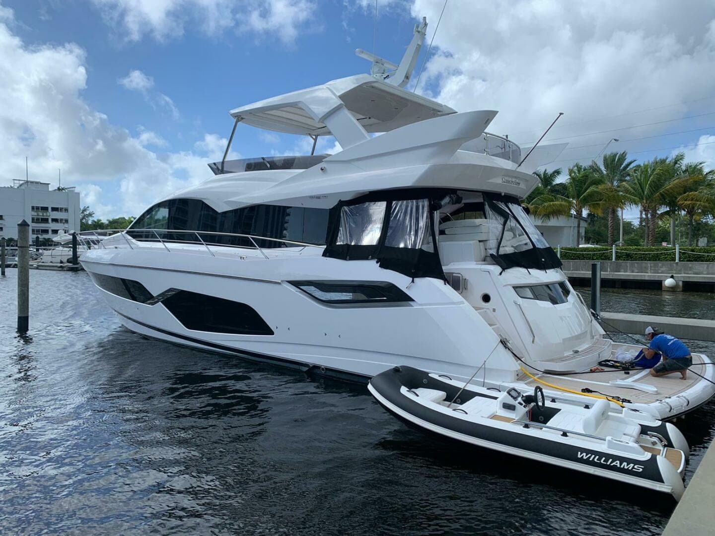 2021 Sunseeker Manhattan