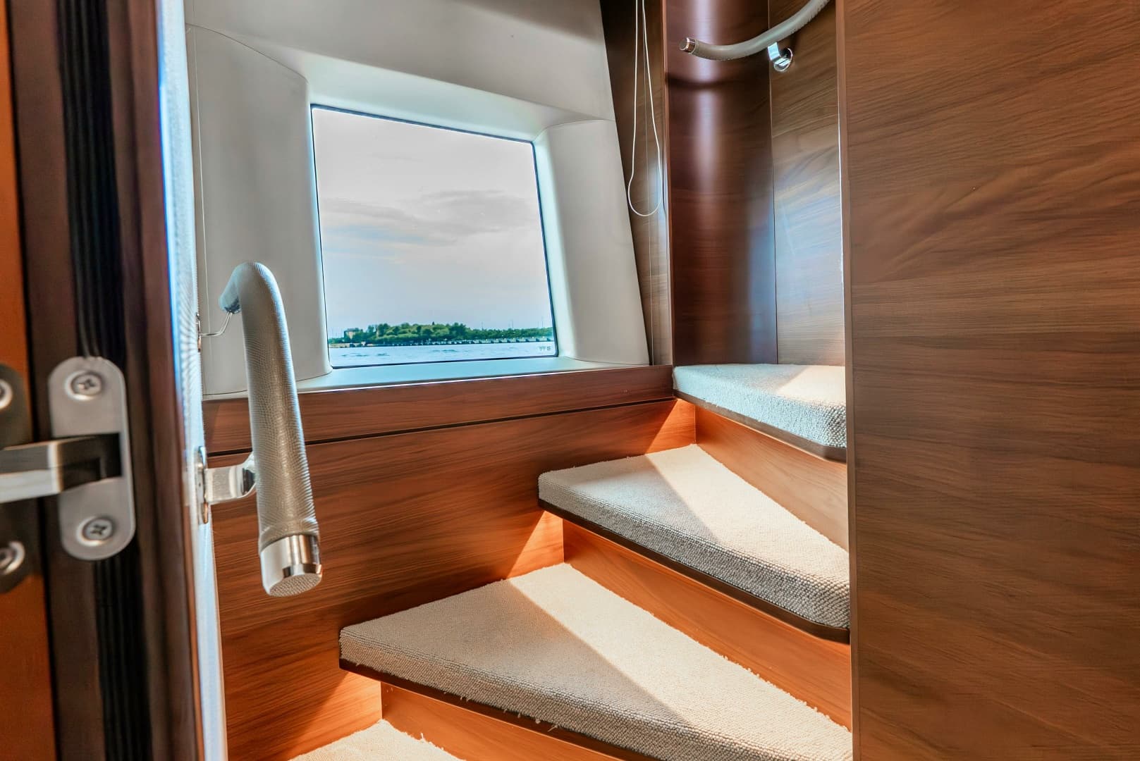 2018 Princess Yachts 