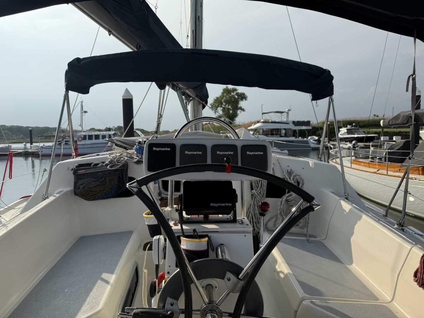 1991 Hunter 36 Vision