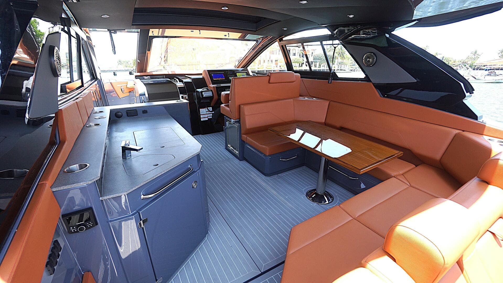 2023 Cruisers Yachts 42 GLS OB