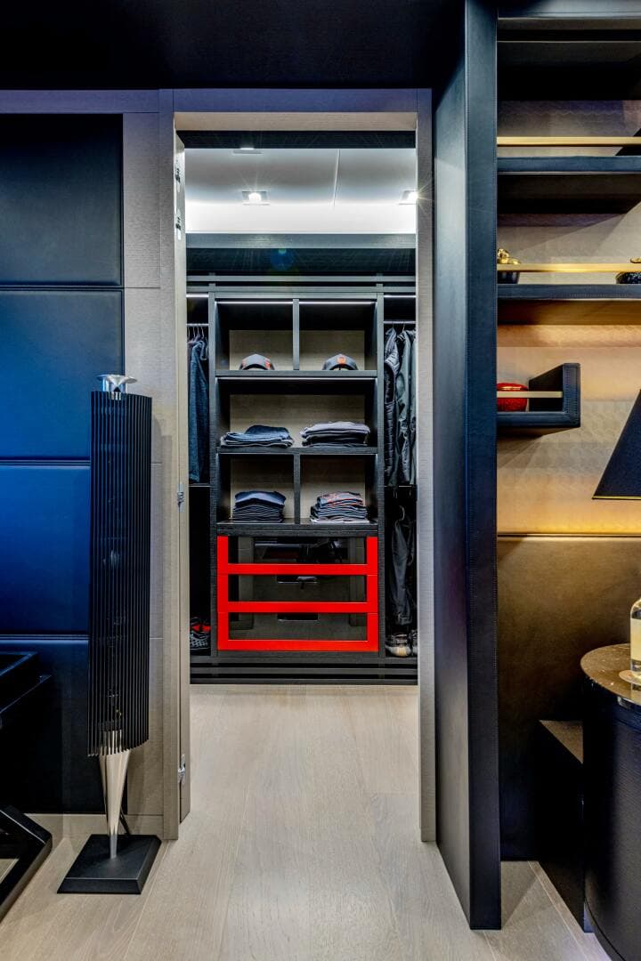 2017 Overmarine Mangusta 165 E