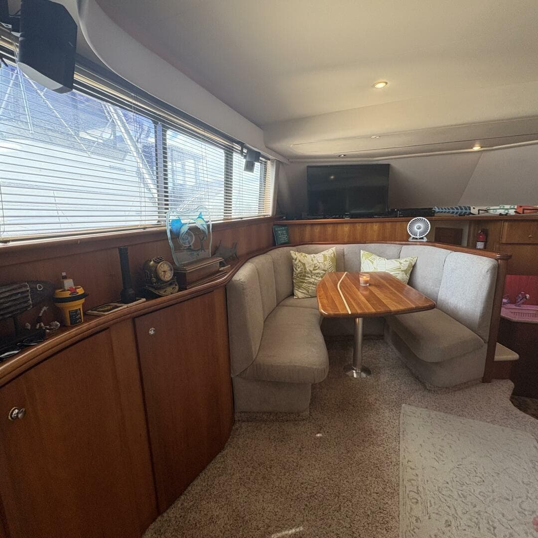 2001 Silverton 42 Convertible