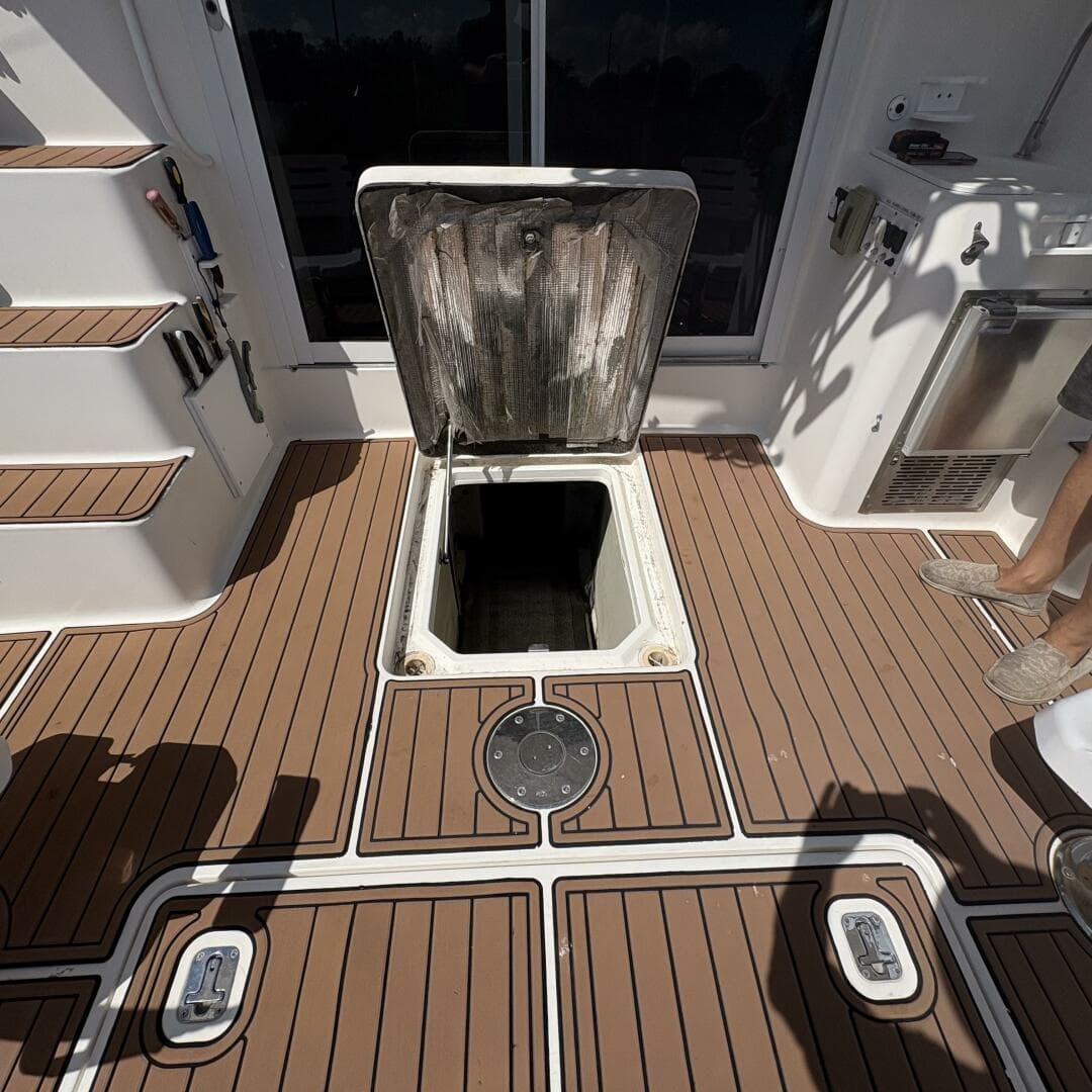 2001 Silverton 42 Convertible