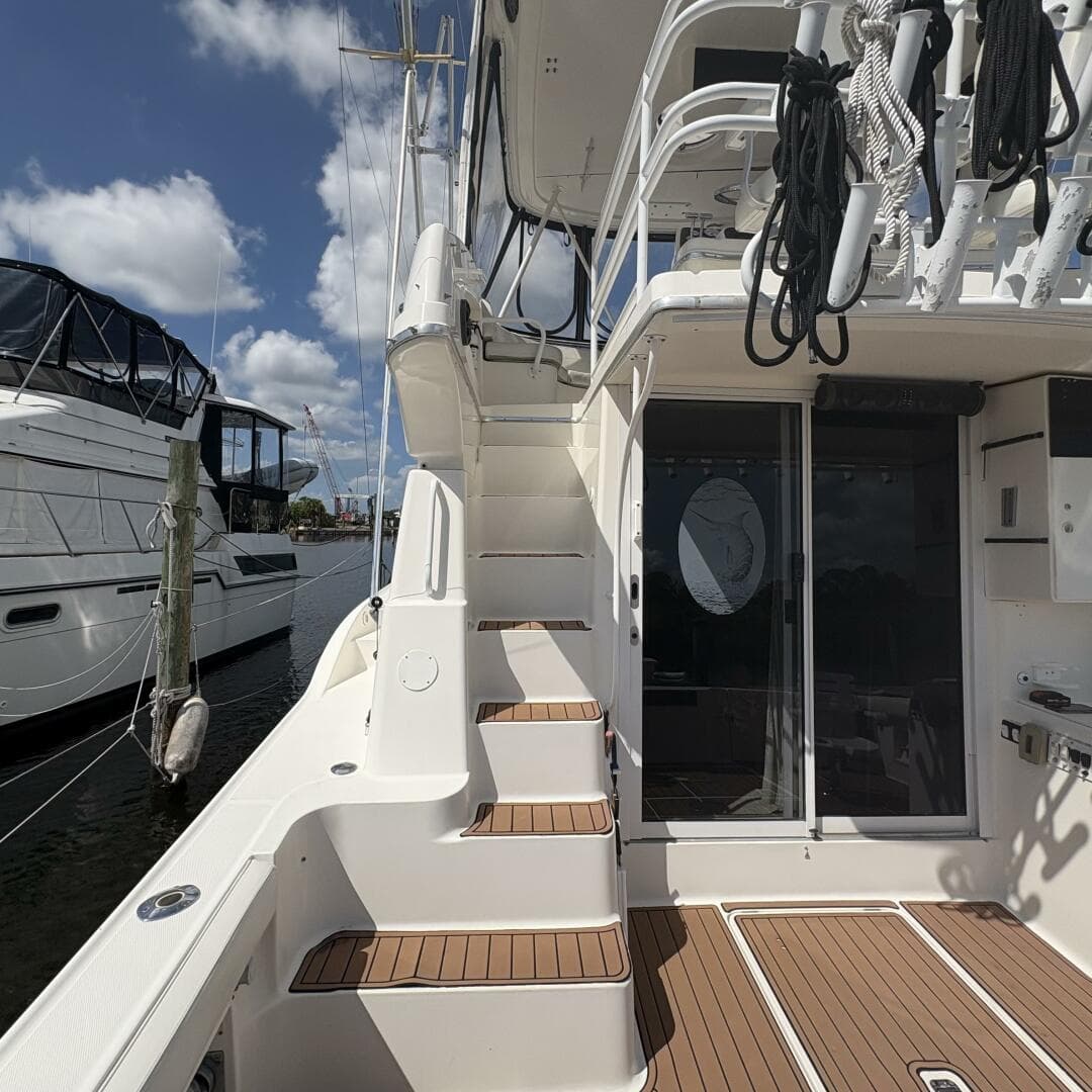 2001 Silverton 42 Convertible