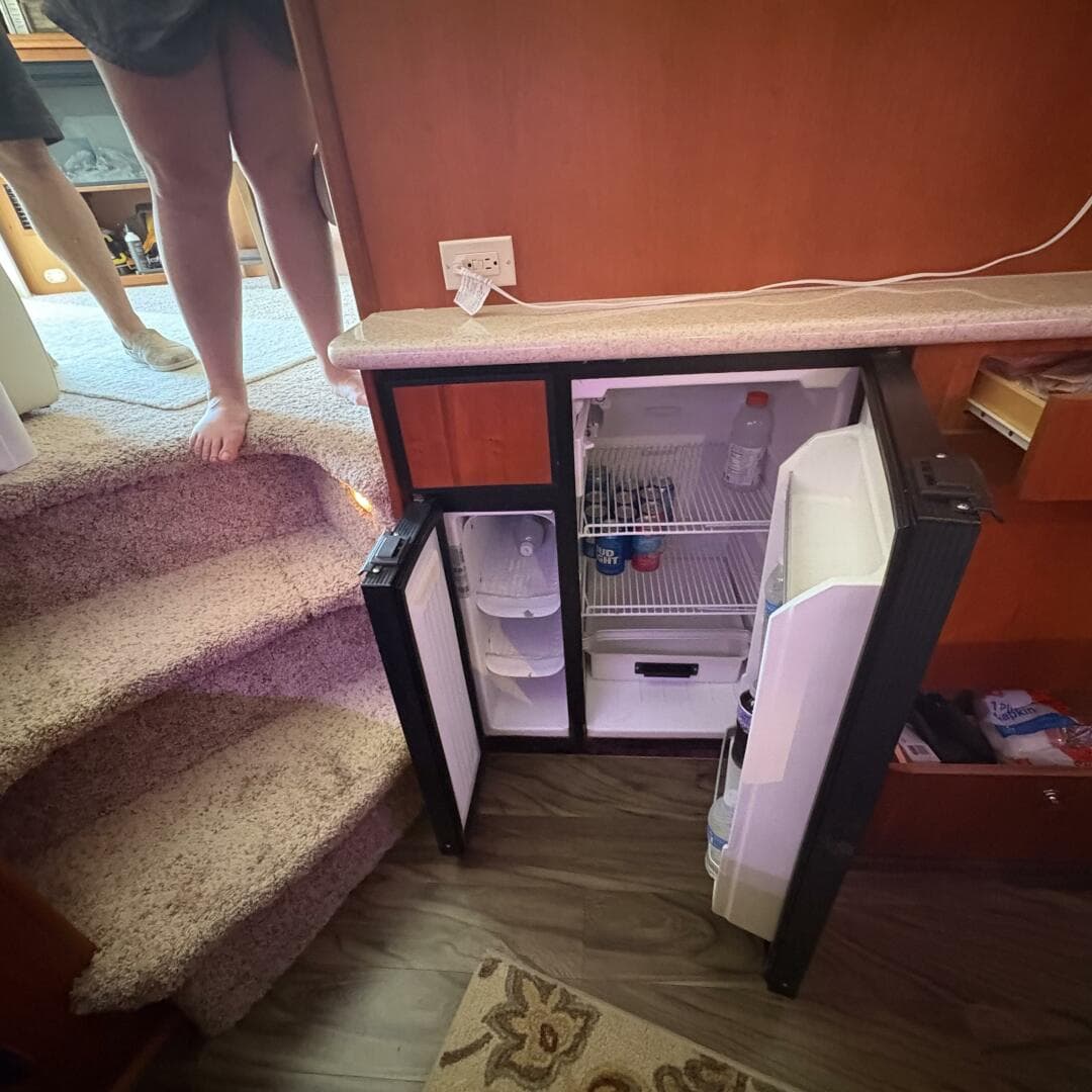 2001 Silverton 42 Convertible