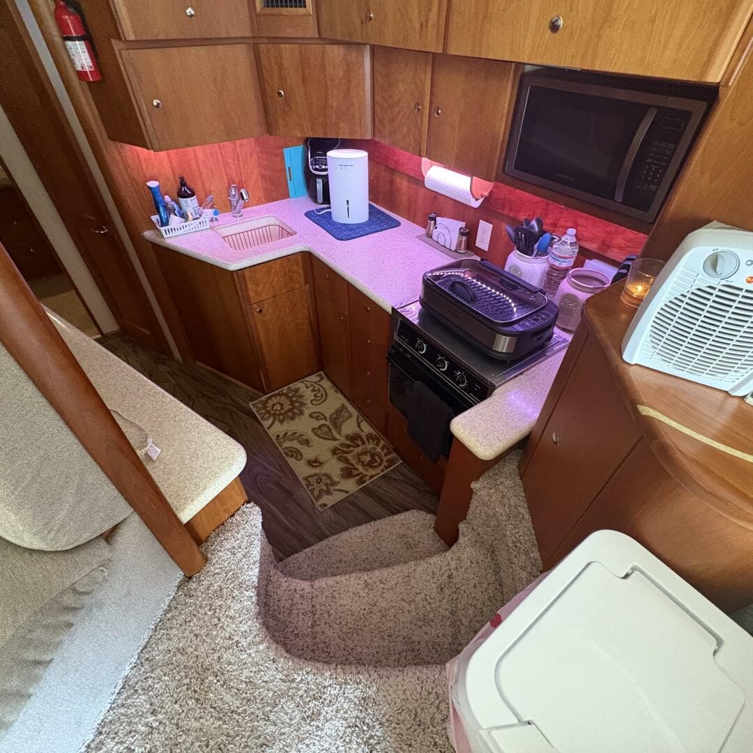 2001 Silverton 42 Convertible