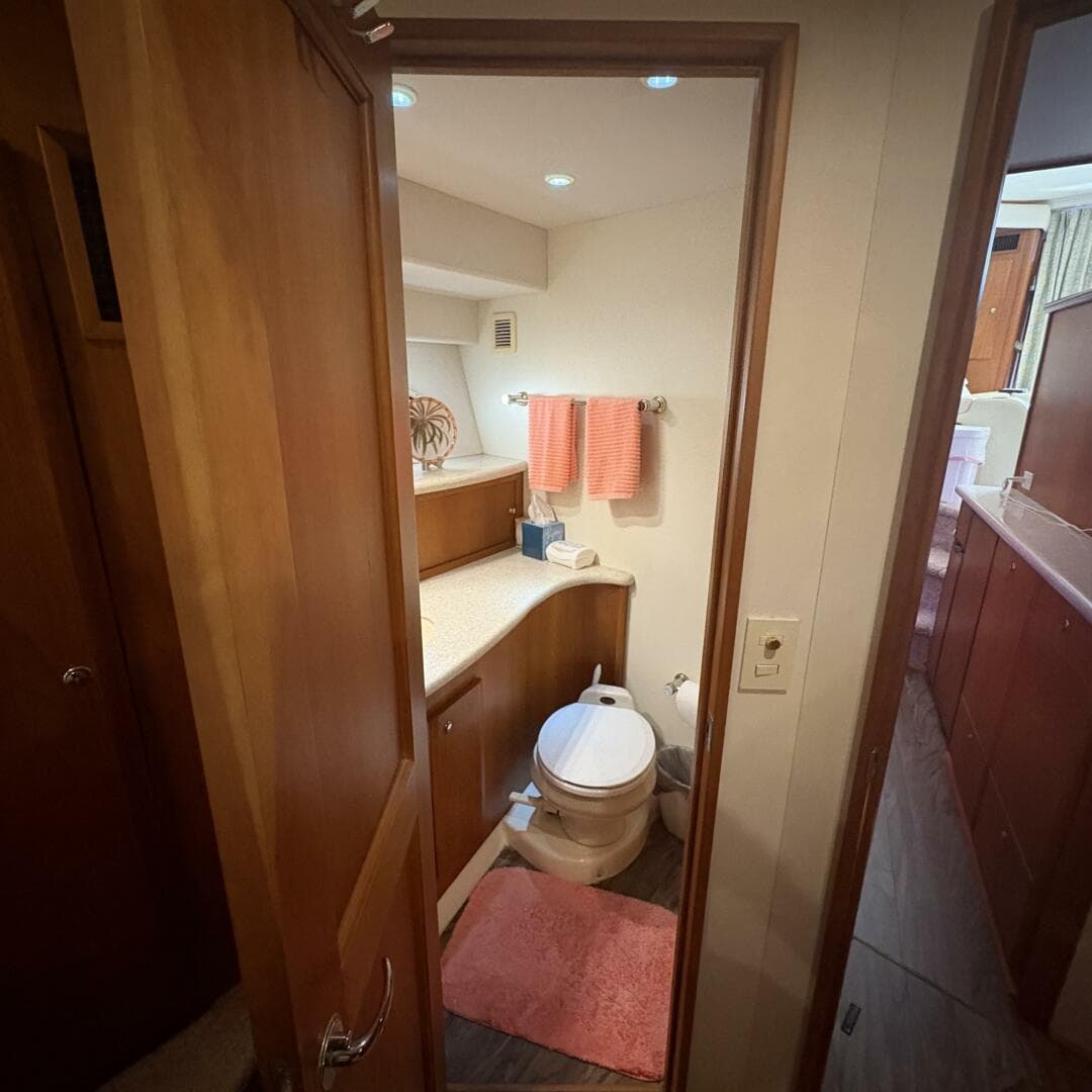 2001 Silverton 42 Convertible