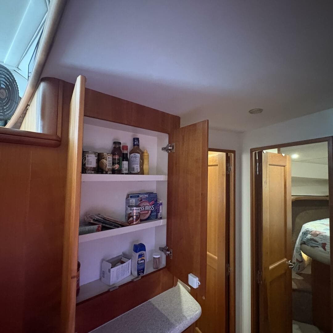 2001 Silverton 42 Convertible