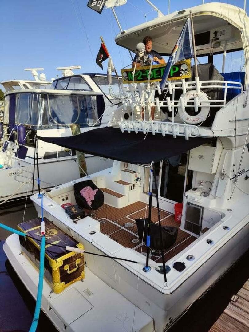 2001 Silverton 42 Convertible