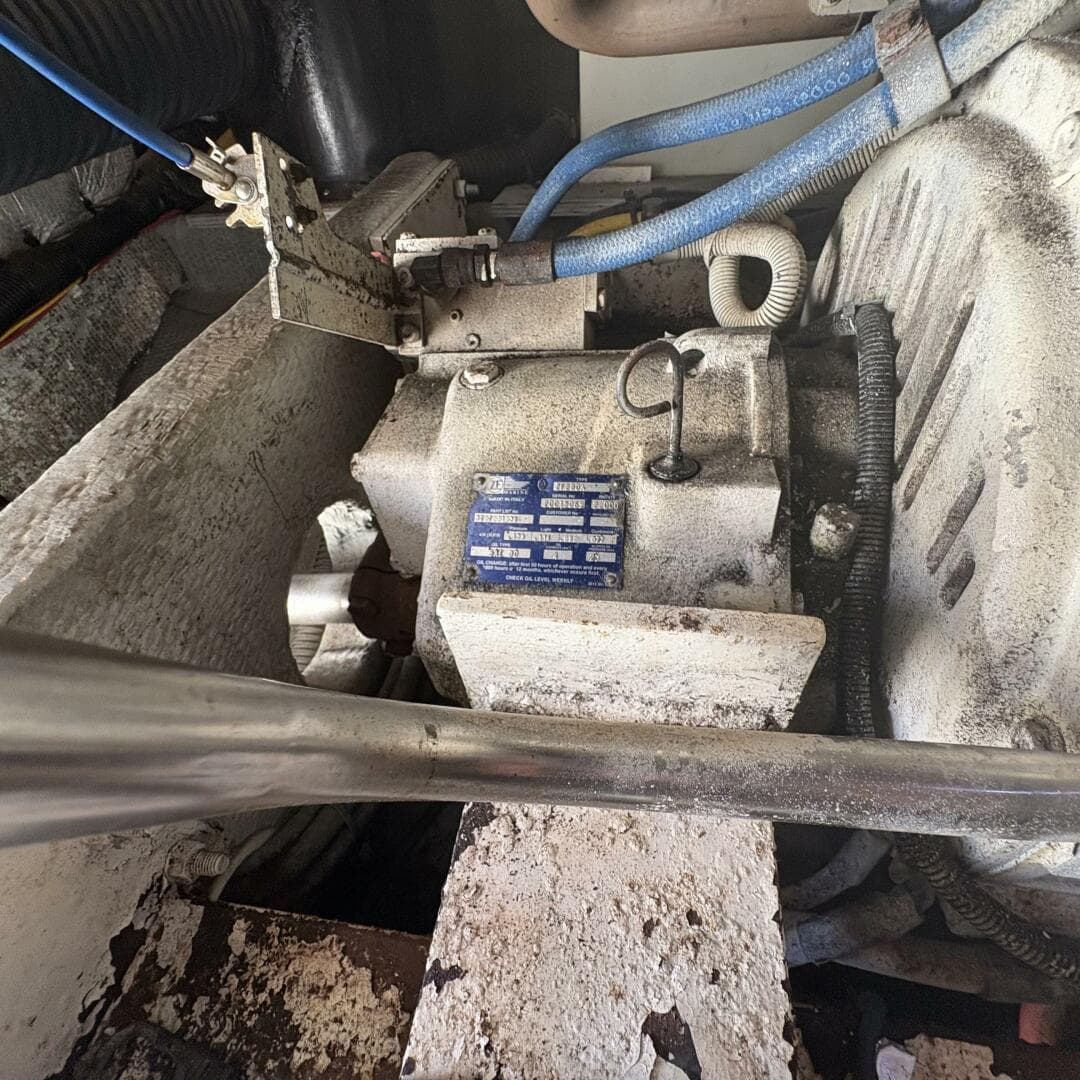 2001 Silverton 42 Convertible