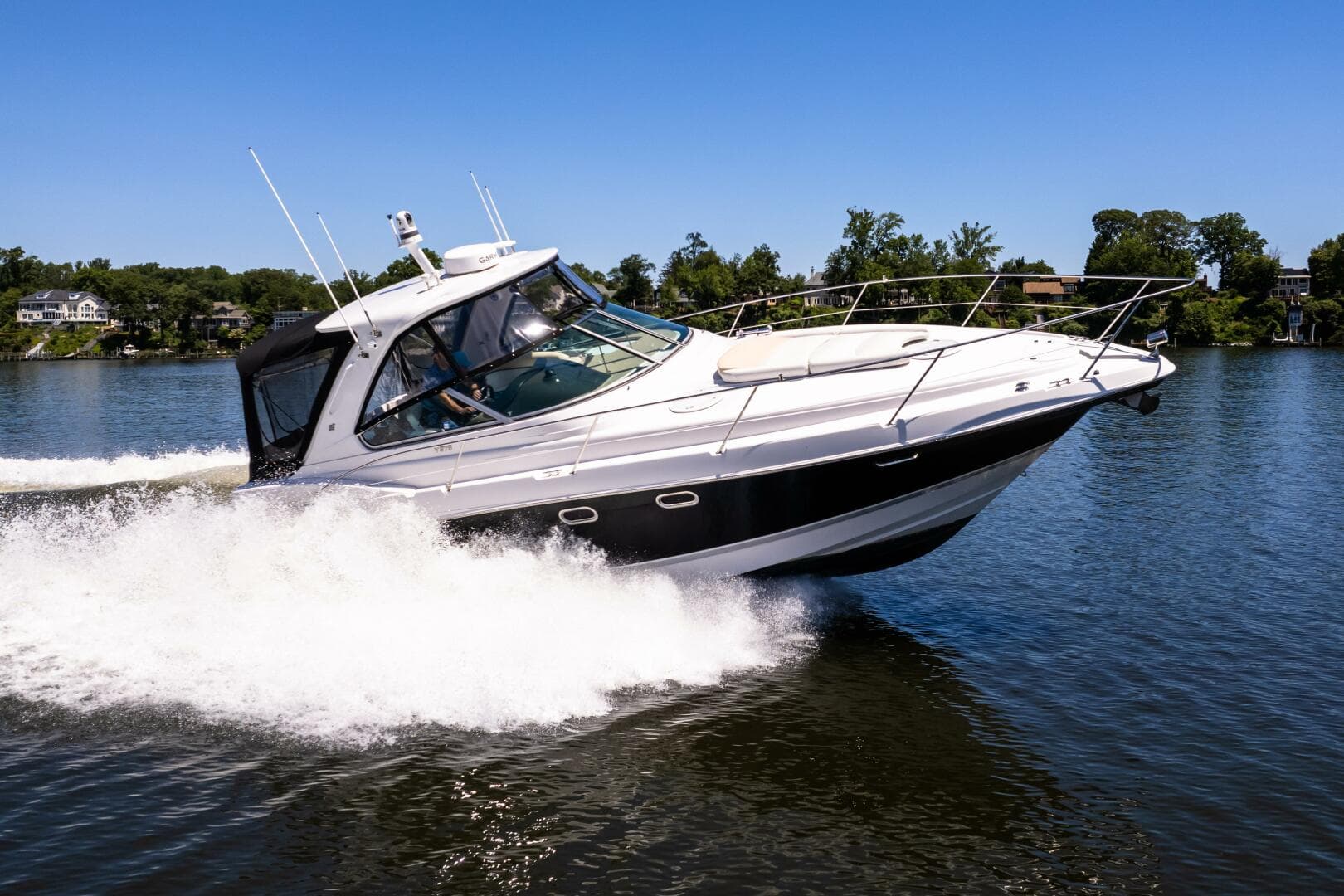 2008 Four Winns V378