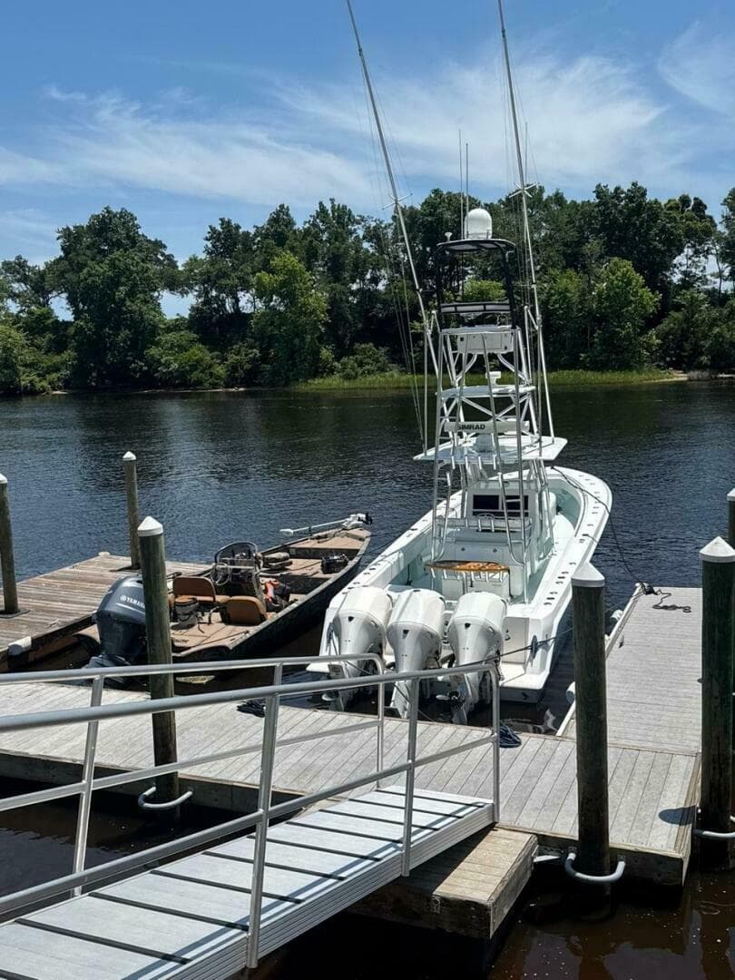 2012 Contender 39 ST