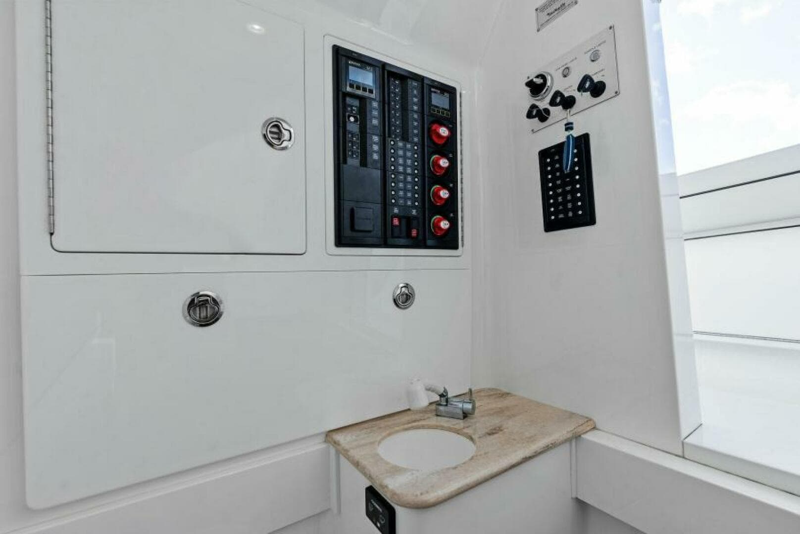 2021 Valhalla Boatworks V-37