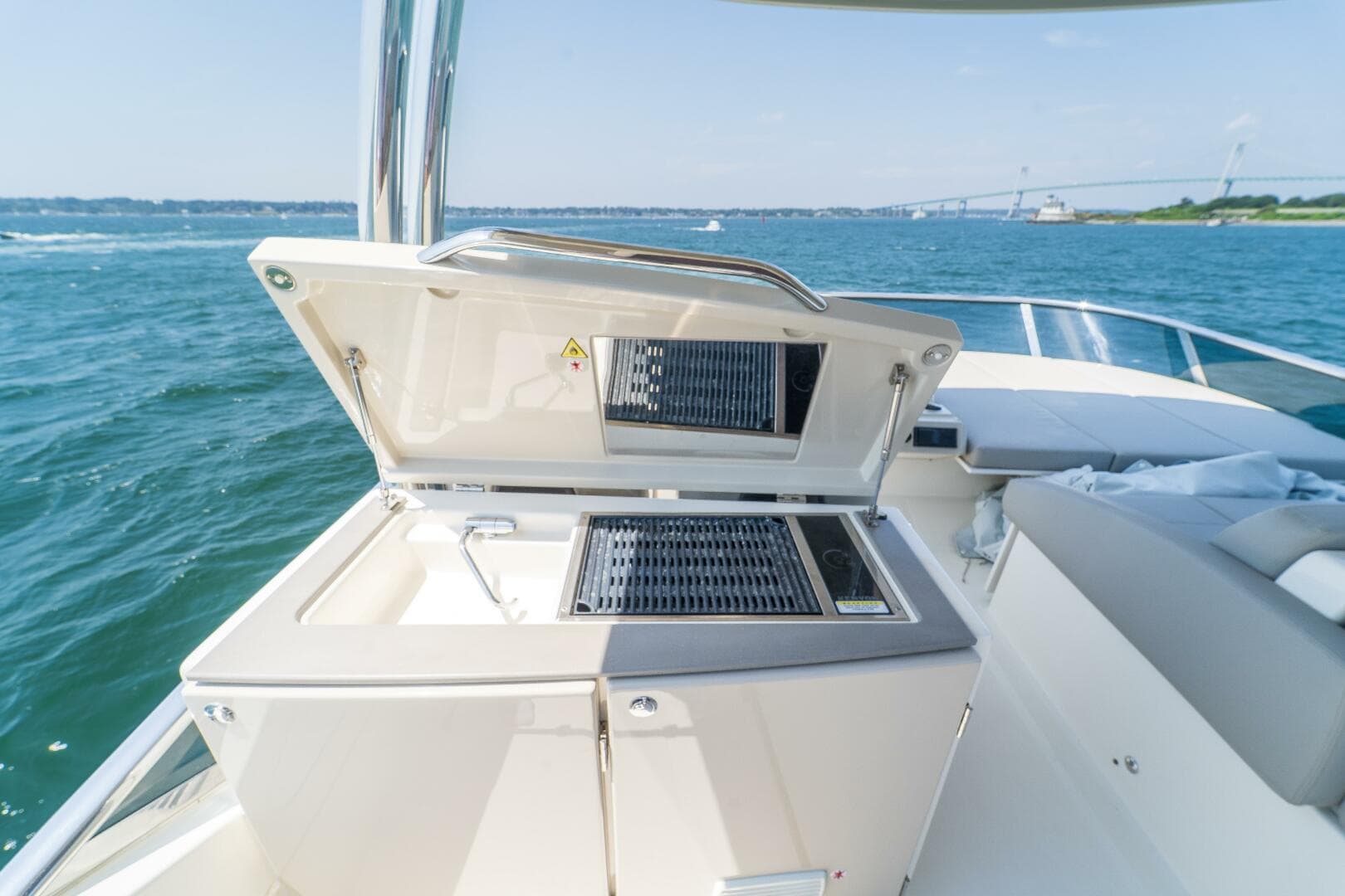 2023 Absolute 62 Fly