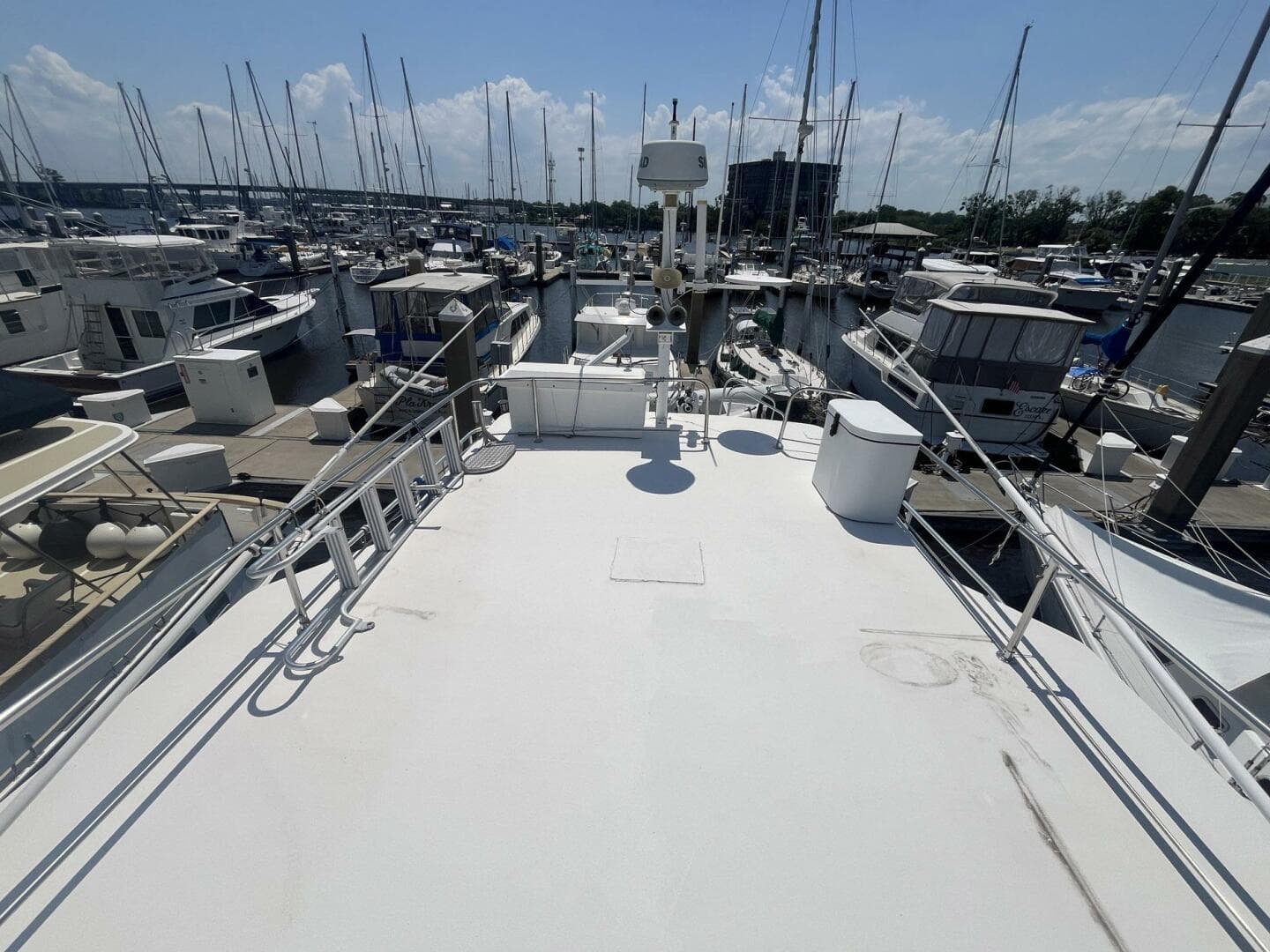 2001 Great Harbour GH47