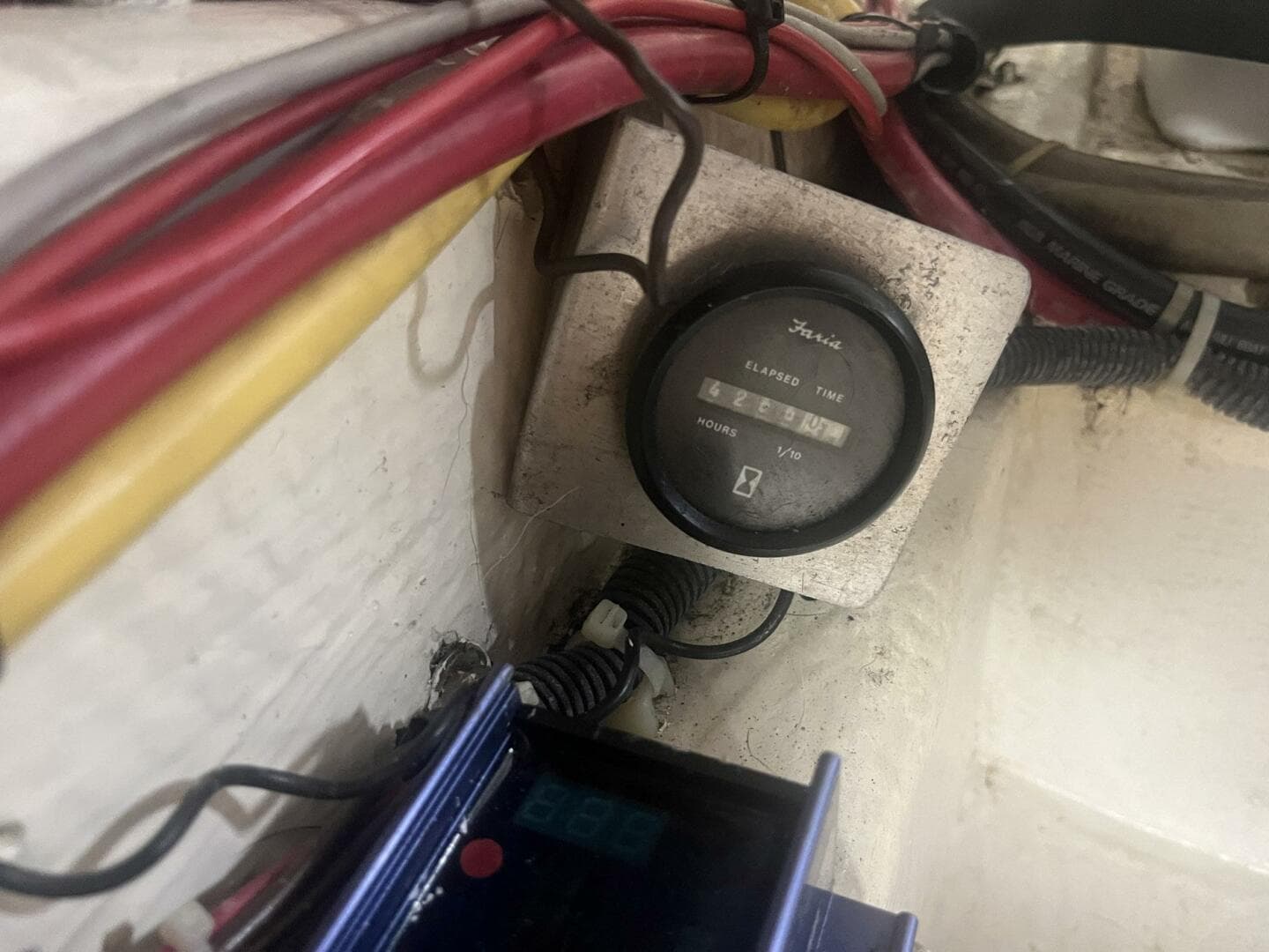 2001 Great Harbour GH47