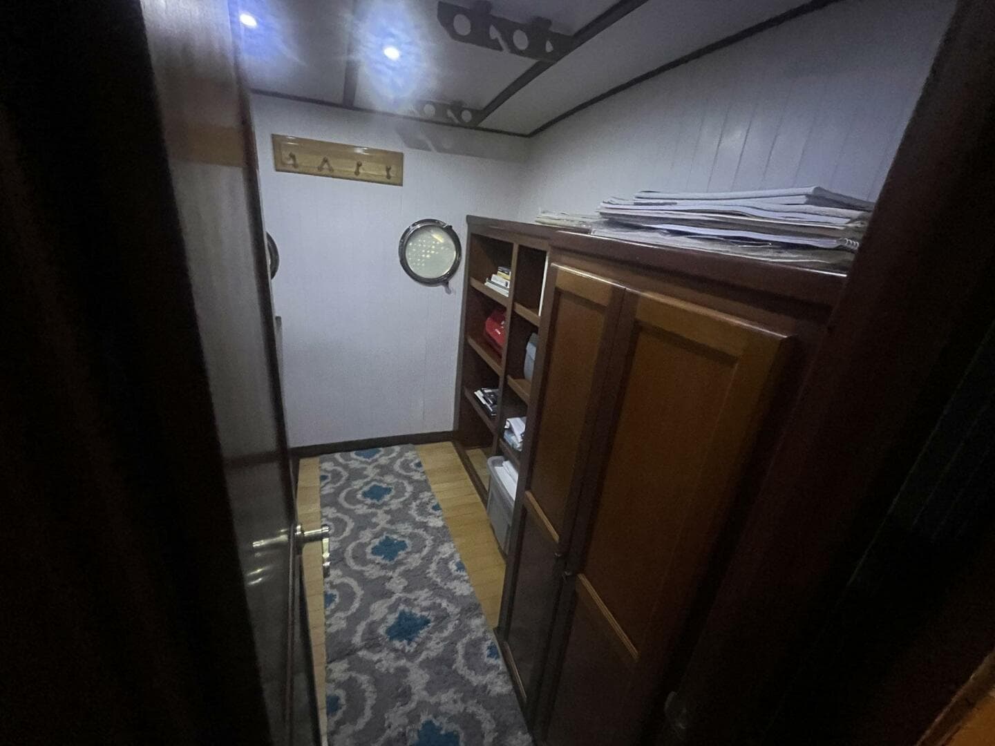 2001 Great Harbour GH47