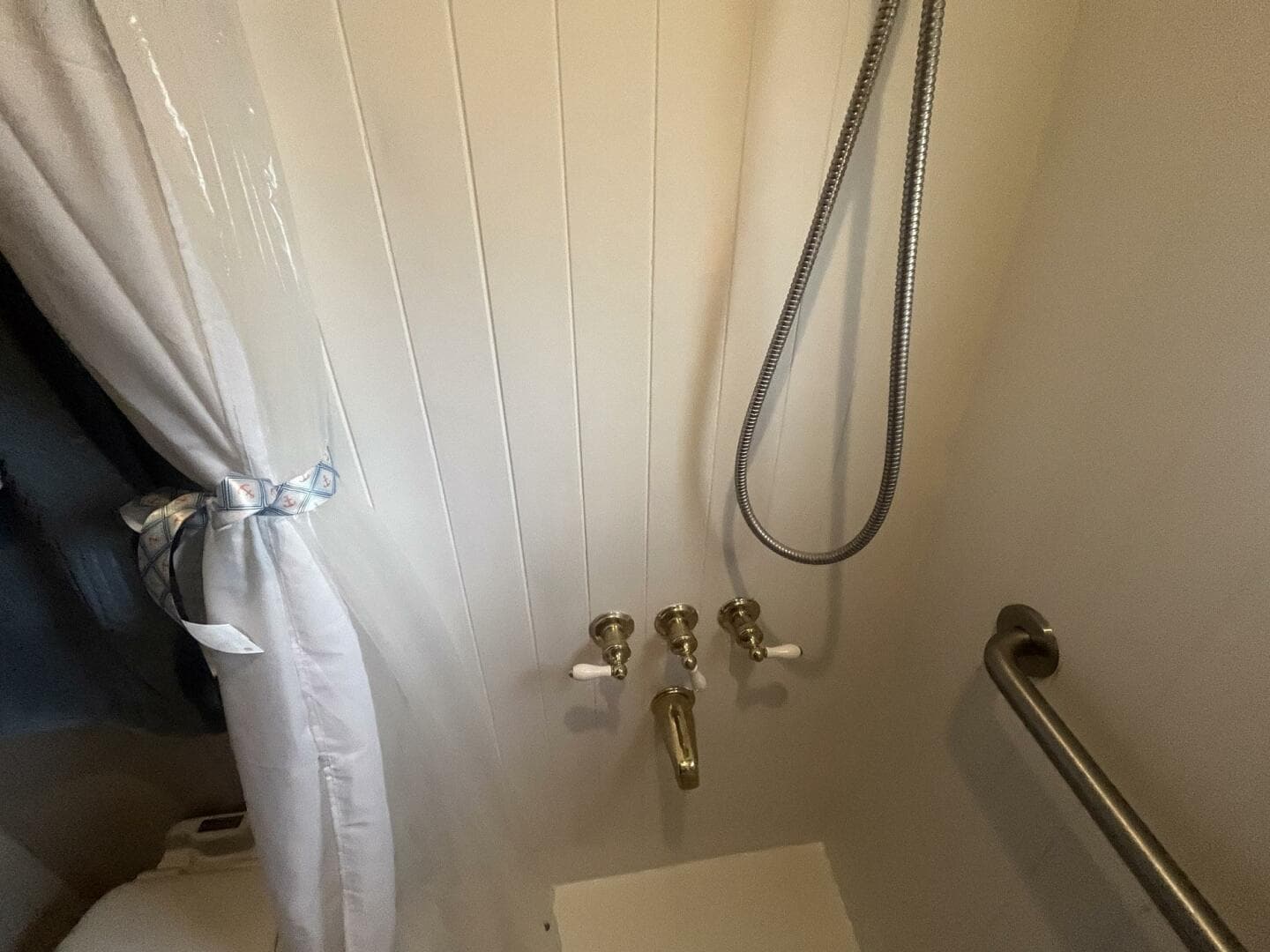 2001 Great Harbour GH47