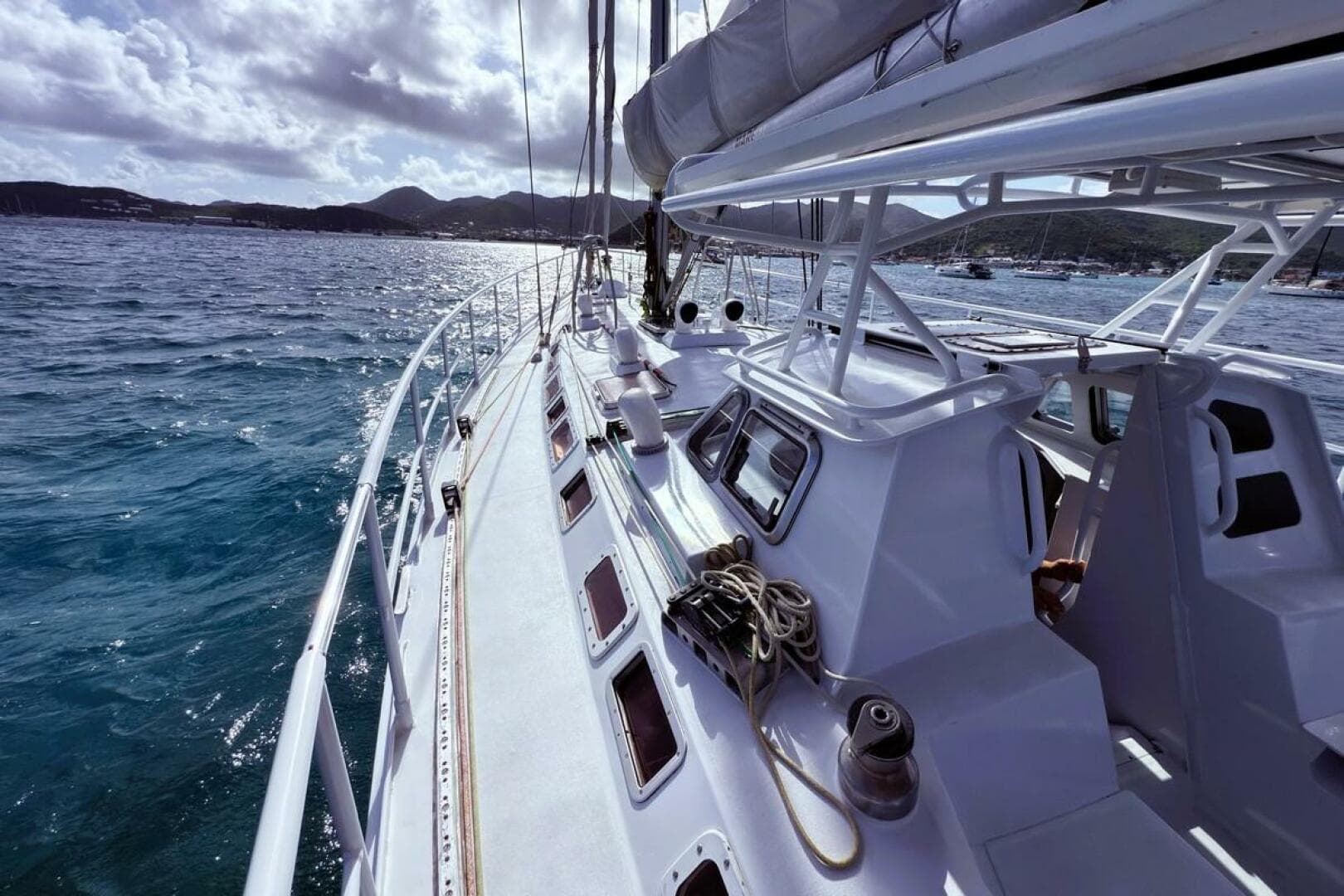 03 Deck Mare Via 52 Caribbean