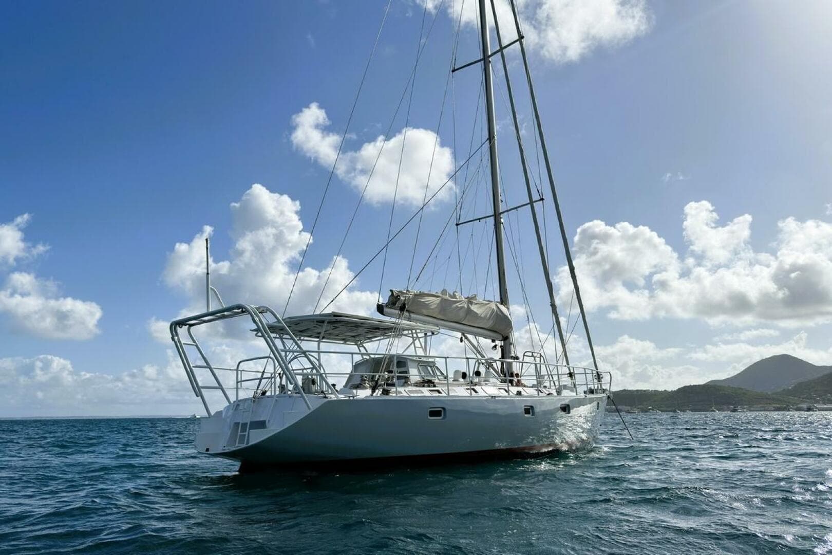01 Anchored Mare Via 52 Caribbean