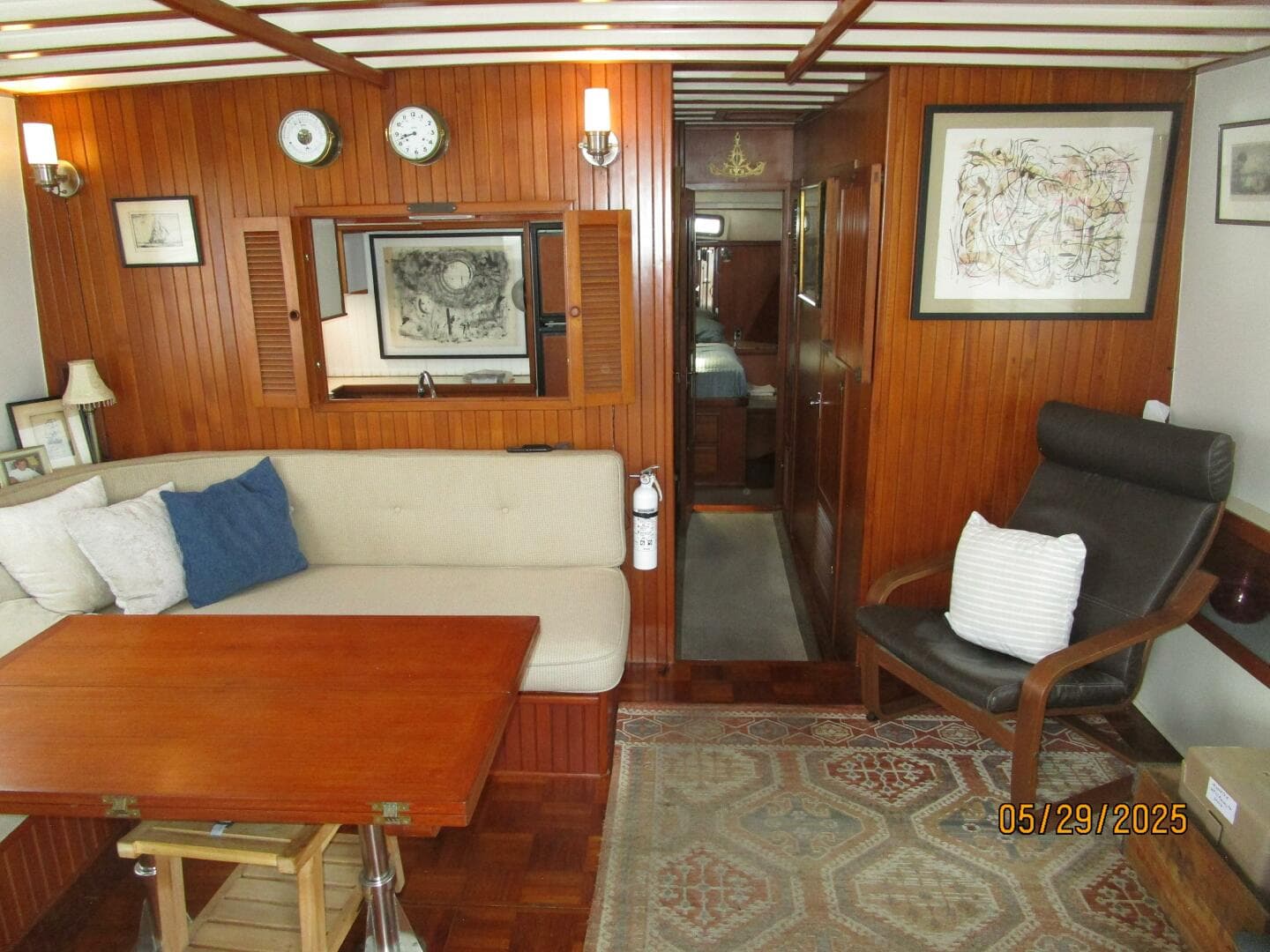 36' Kadey-Krogen salon forward