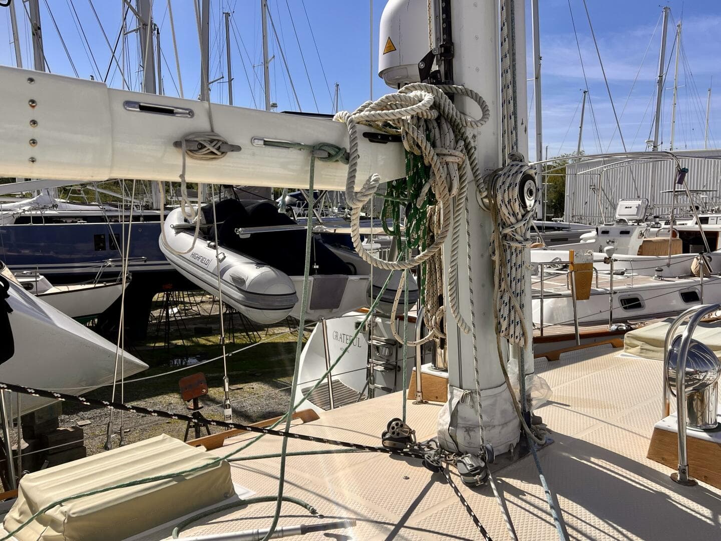 2001 Shannon 43 Cutter