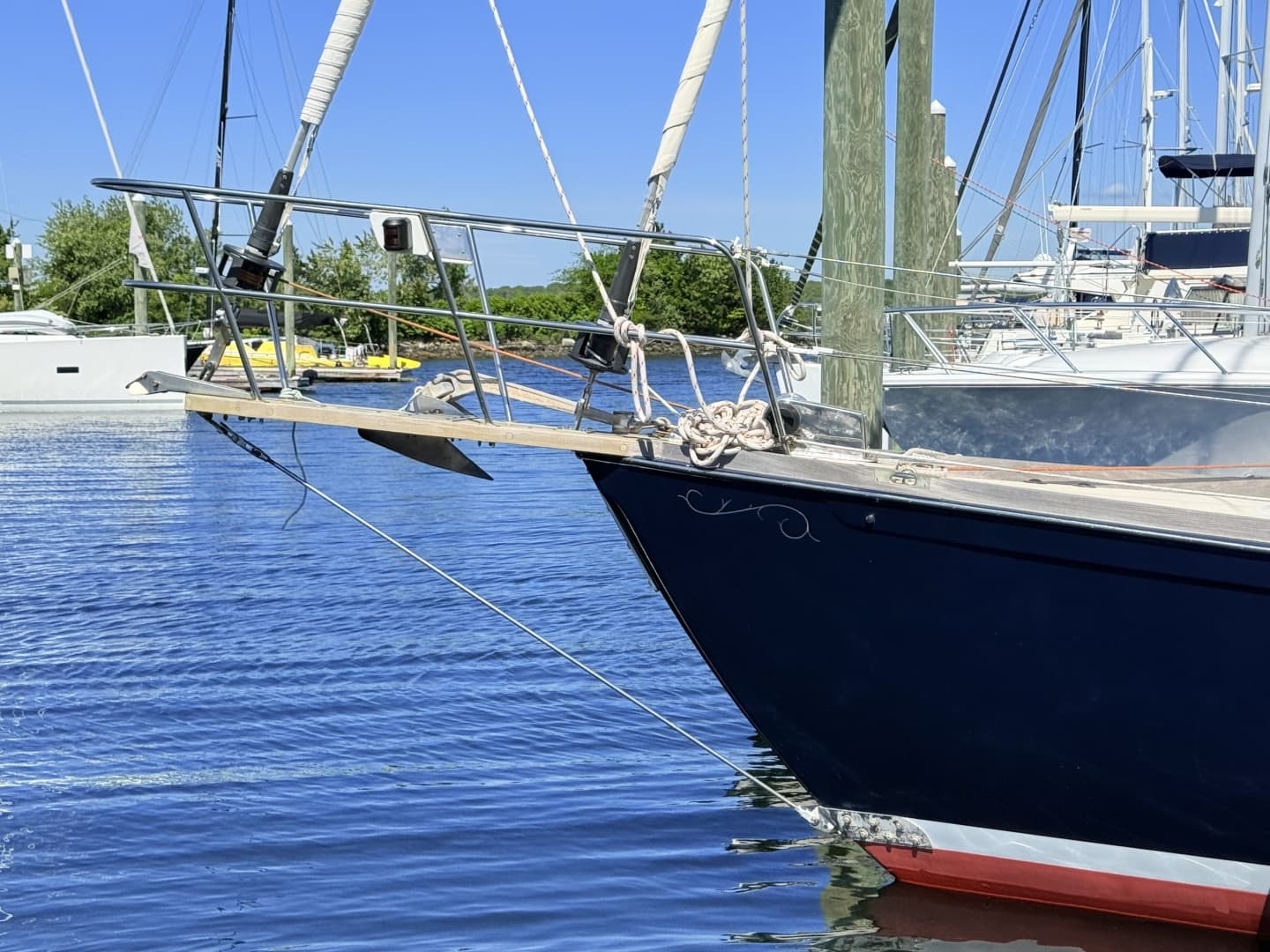 2001 Shannon 43 Cutter