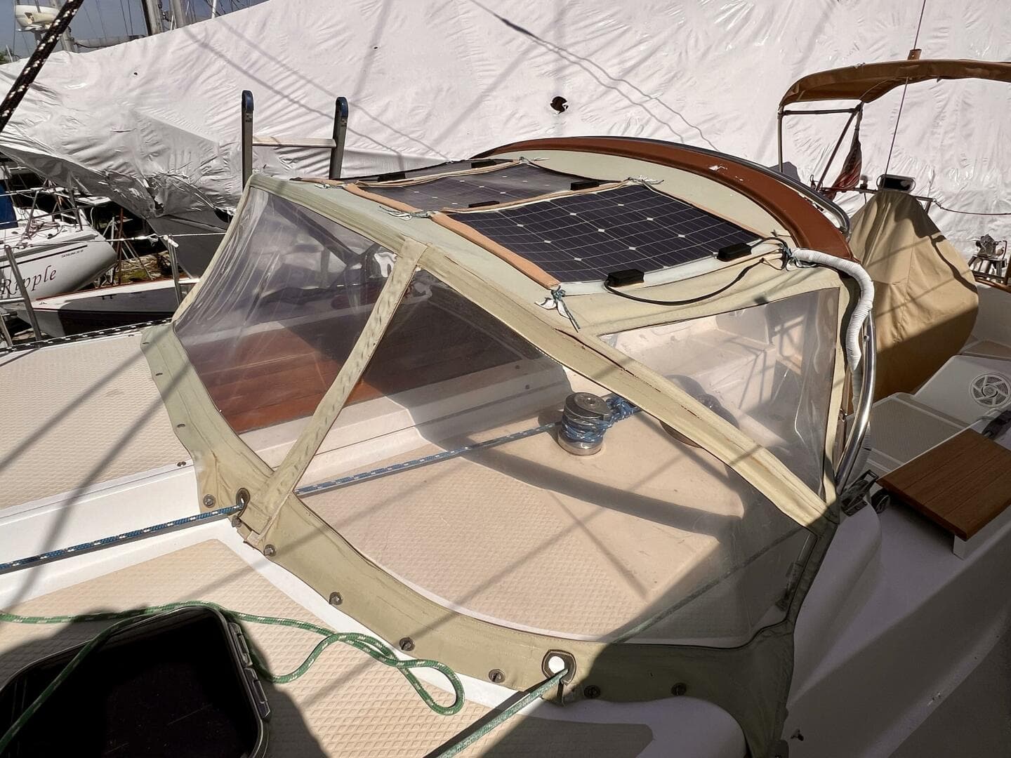 2001 Shannon 43 Cutter