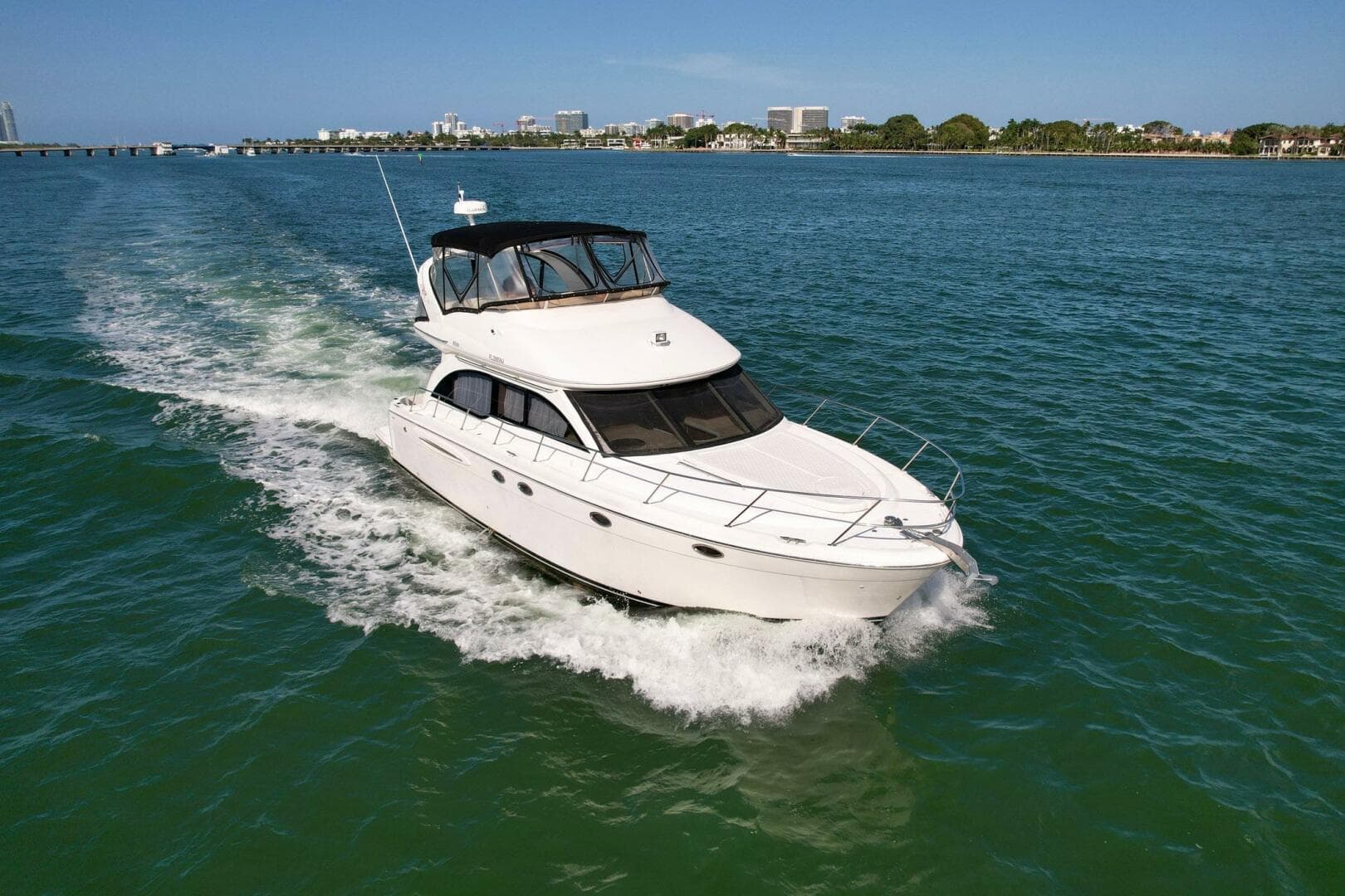 2007 Meridian 411 Sedan Bridge