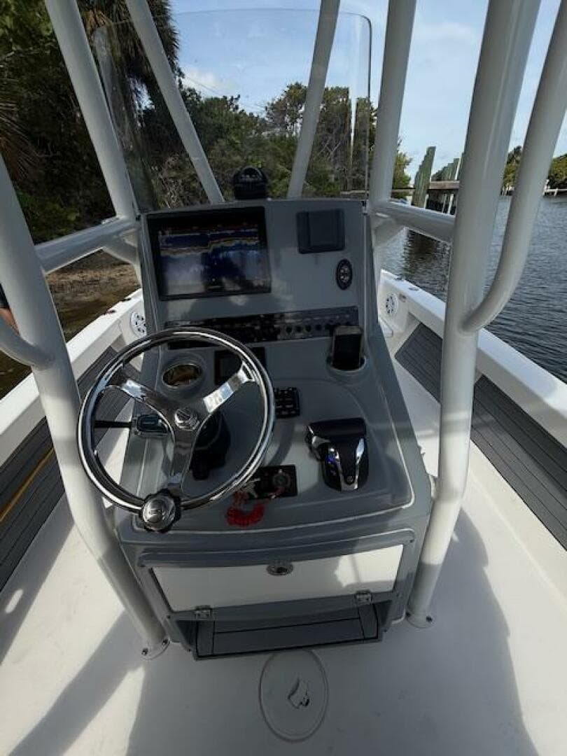 2022 Pathfinder 2500 Hybrid